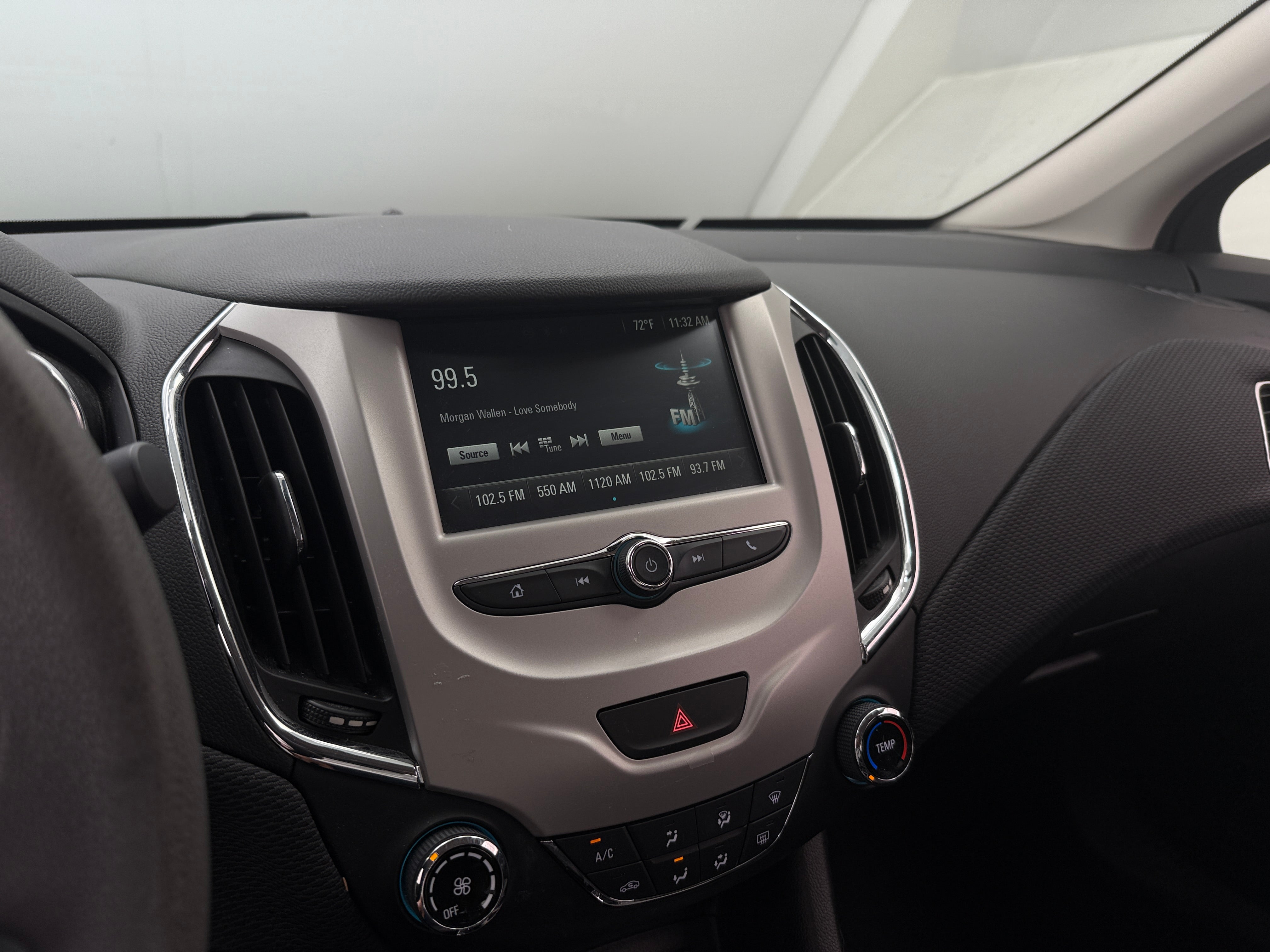 2016 Chevrolet Cruze LS 4