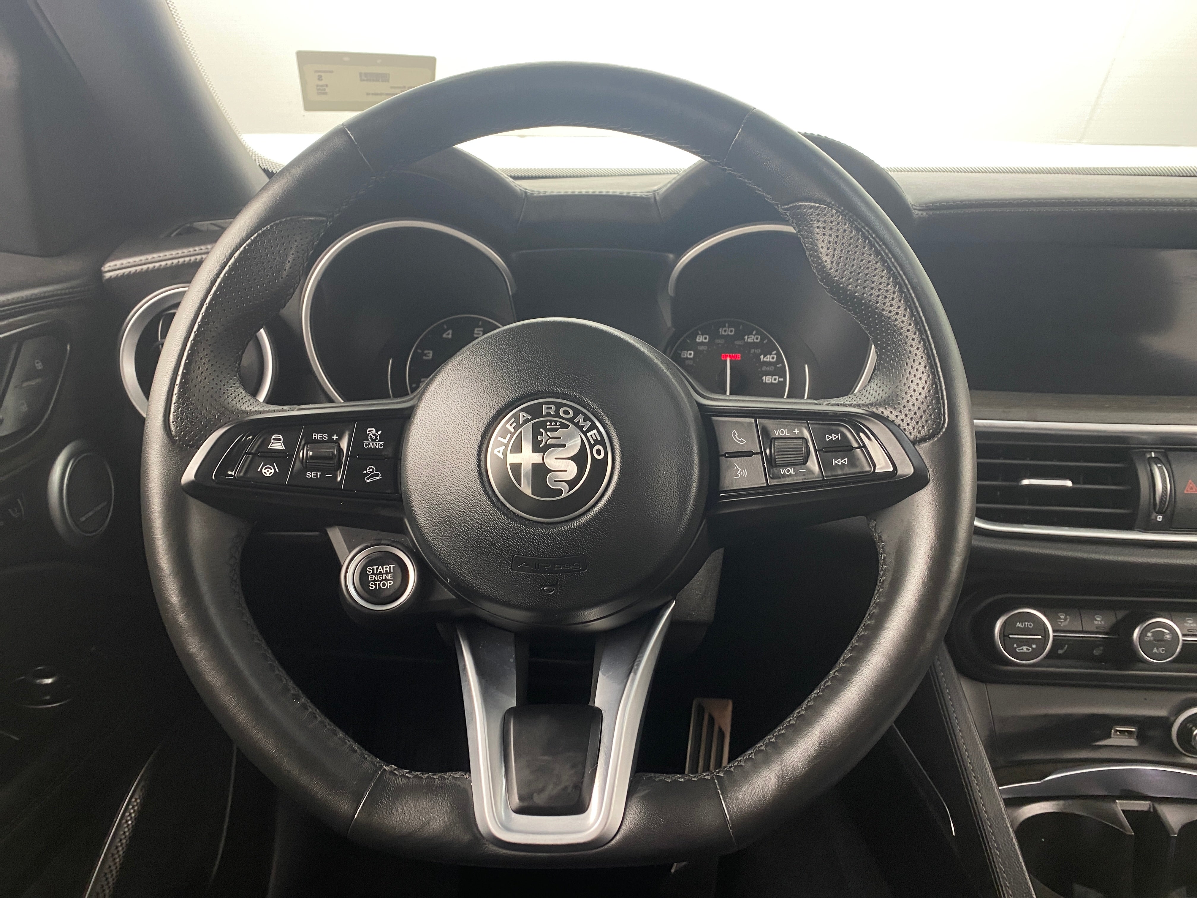 2022 Alfa Romeo Stelvio Ti 4