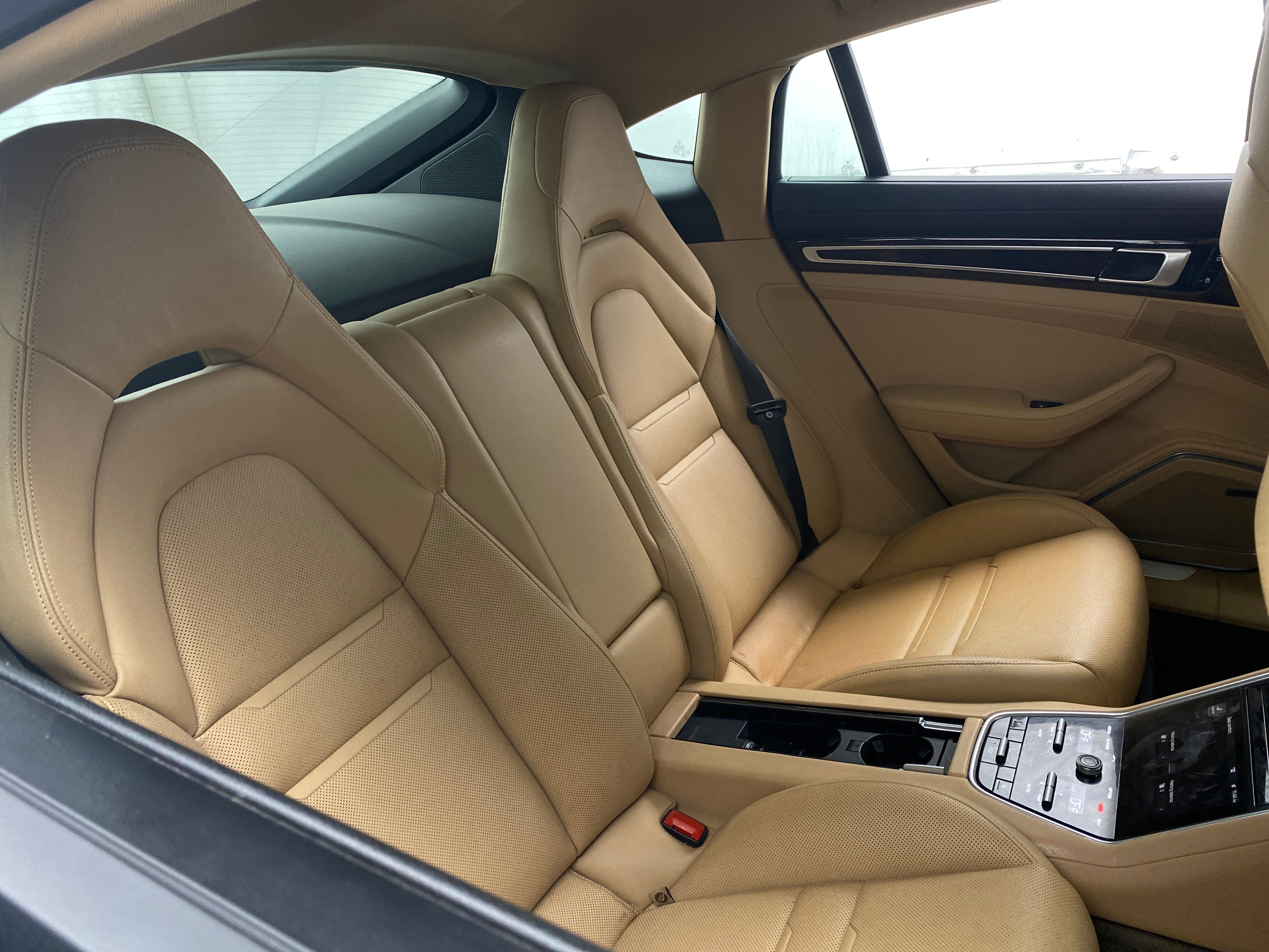 2019 Porsche Panamera Base 5