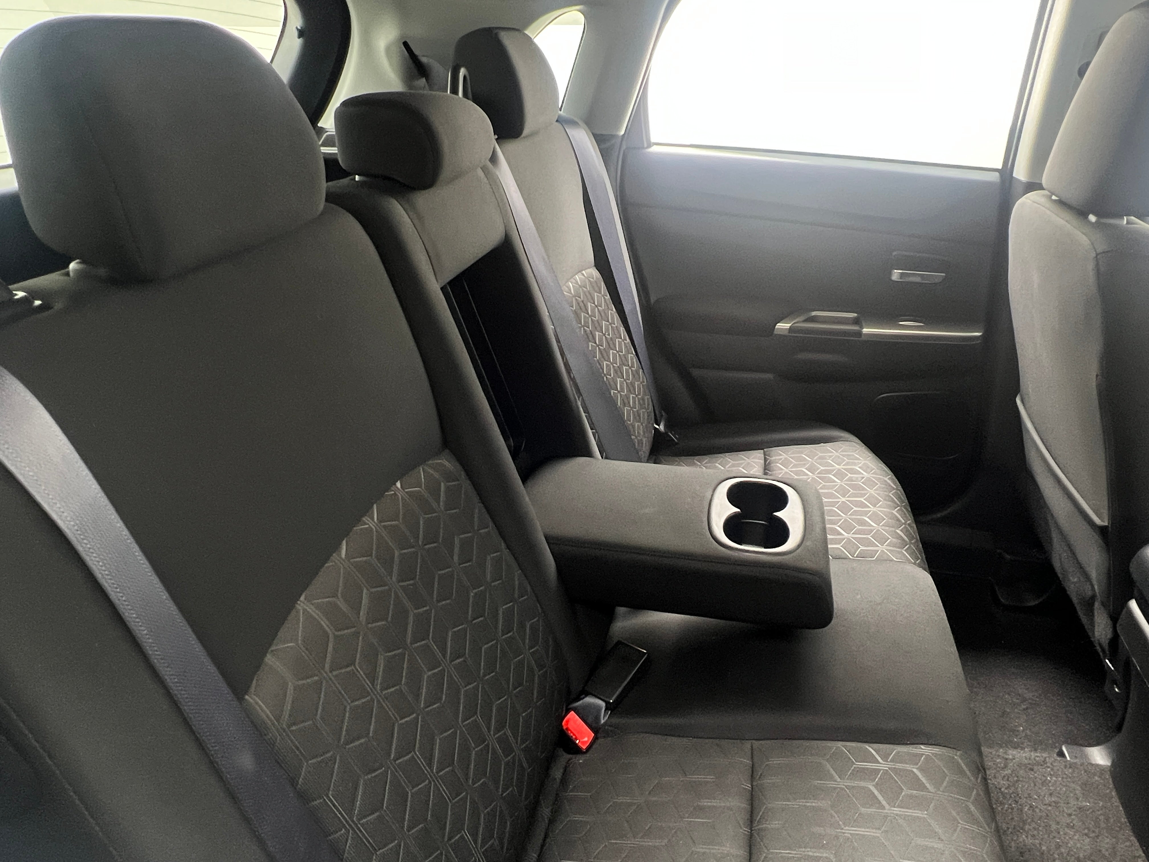 2021 Mitsubishi Outlander Sport SE 6