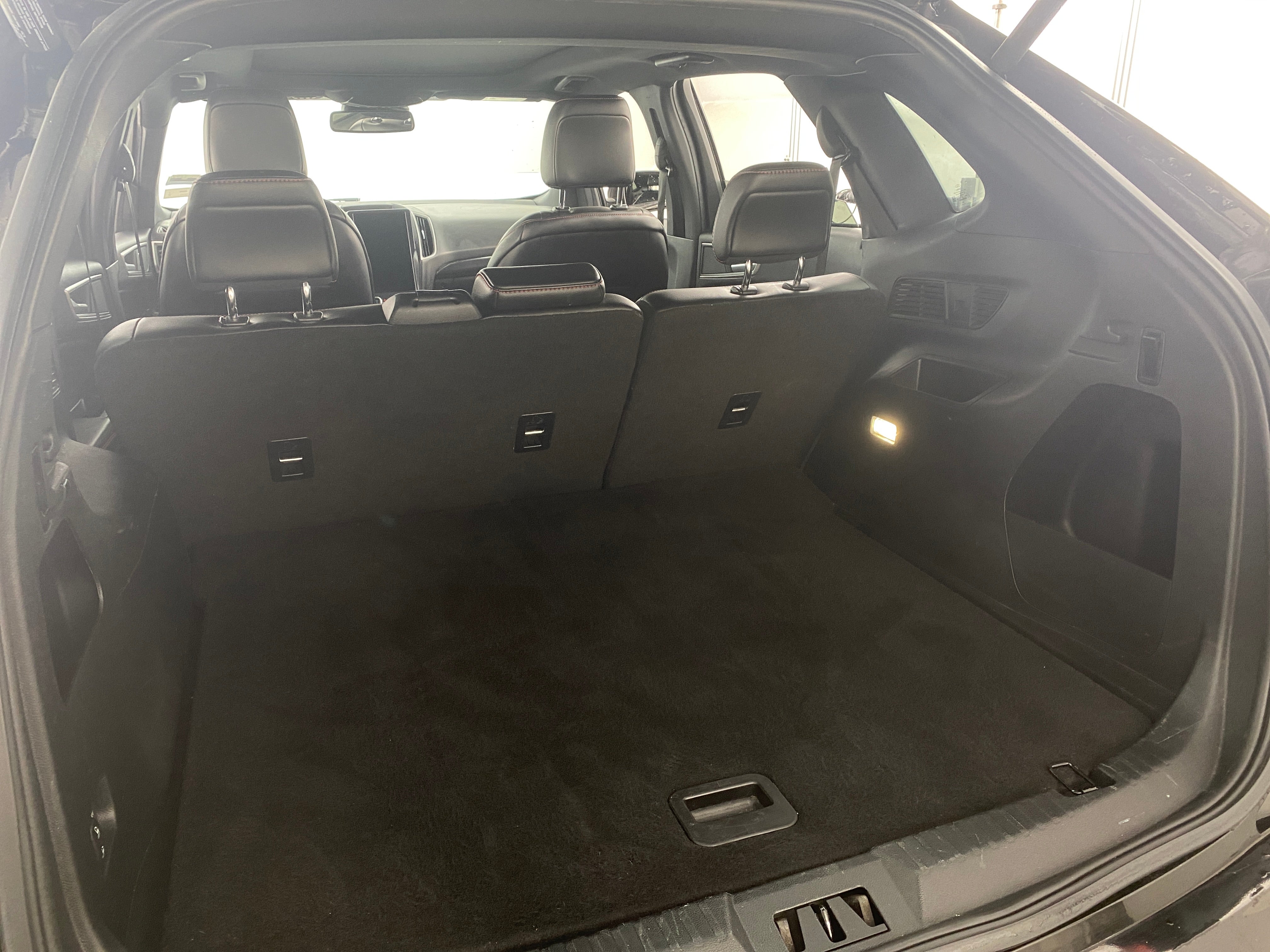 2021 Ford Edge  7