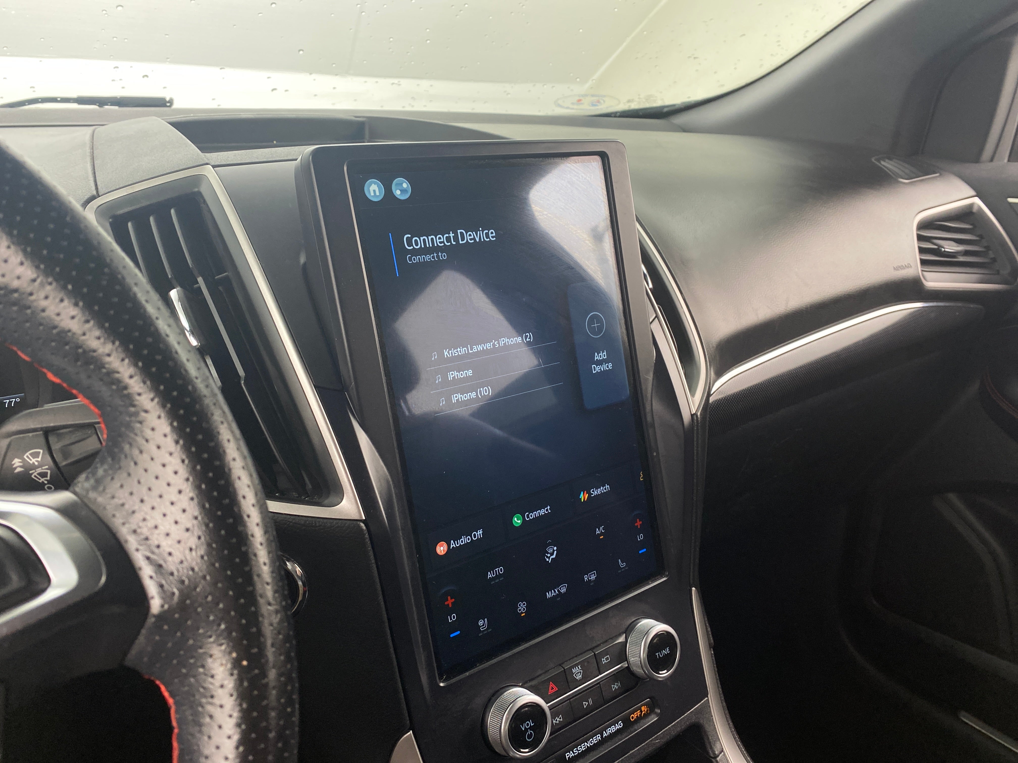 2021 Ford Edge  4