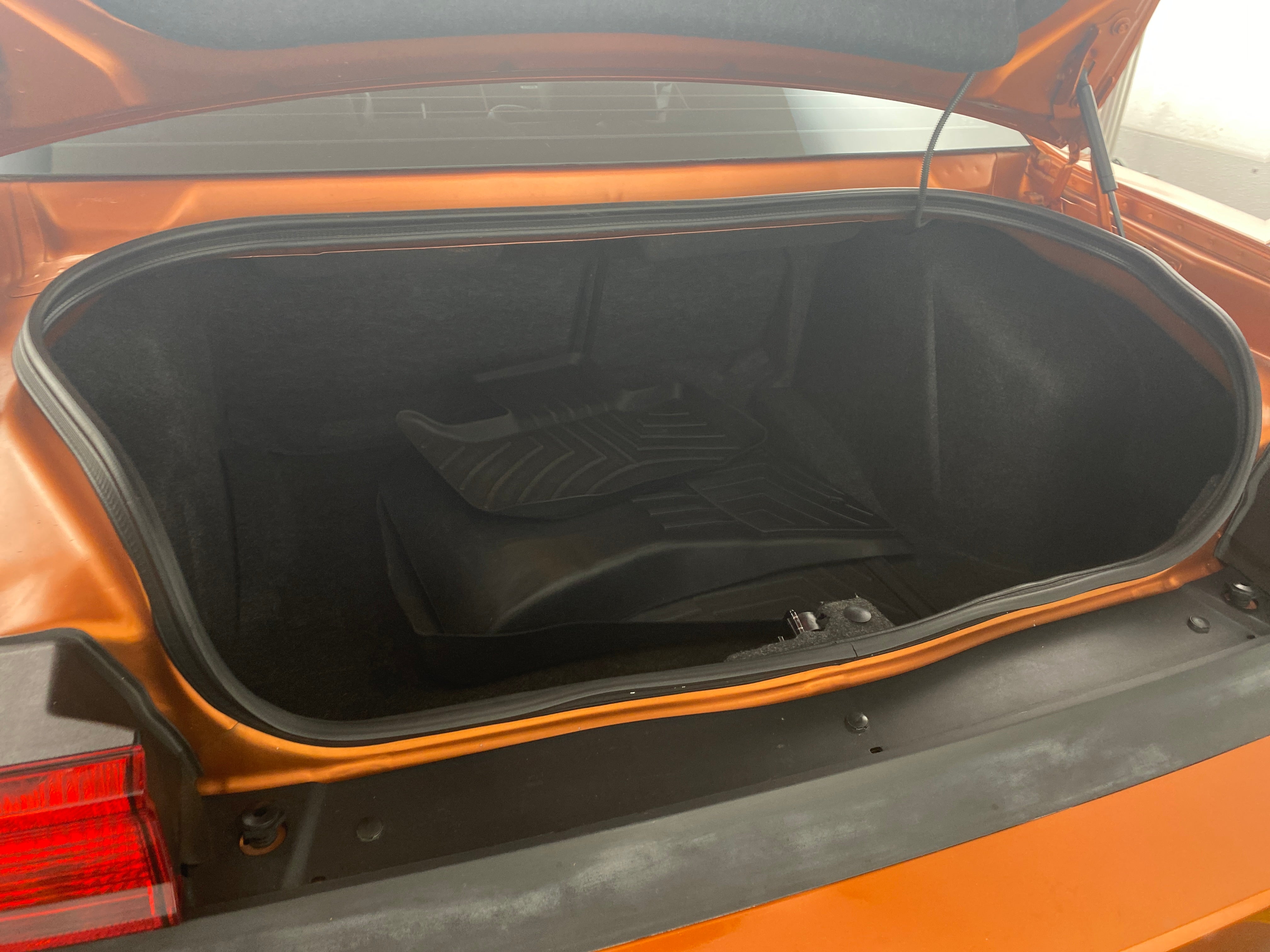 2011 Dodge Challenger R/T 5