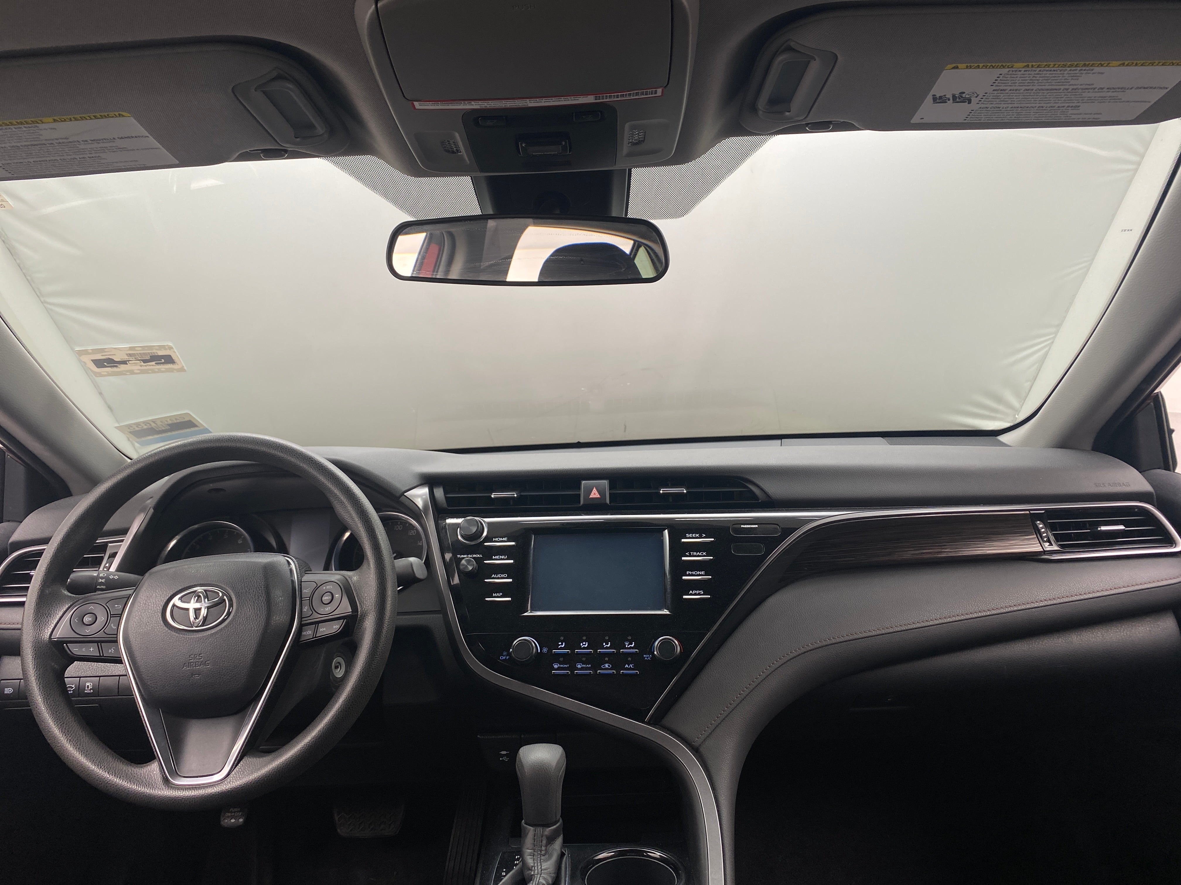 2019 Toyota Camry LE 3
