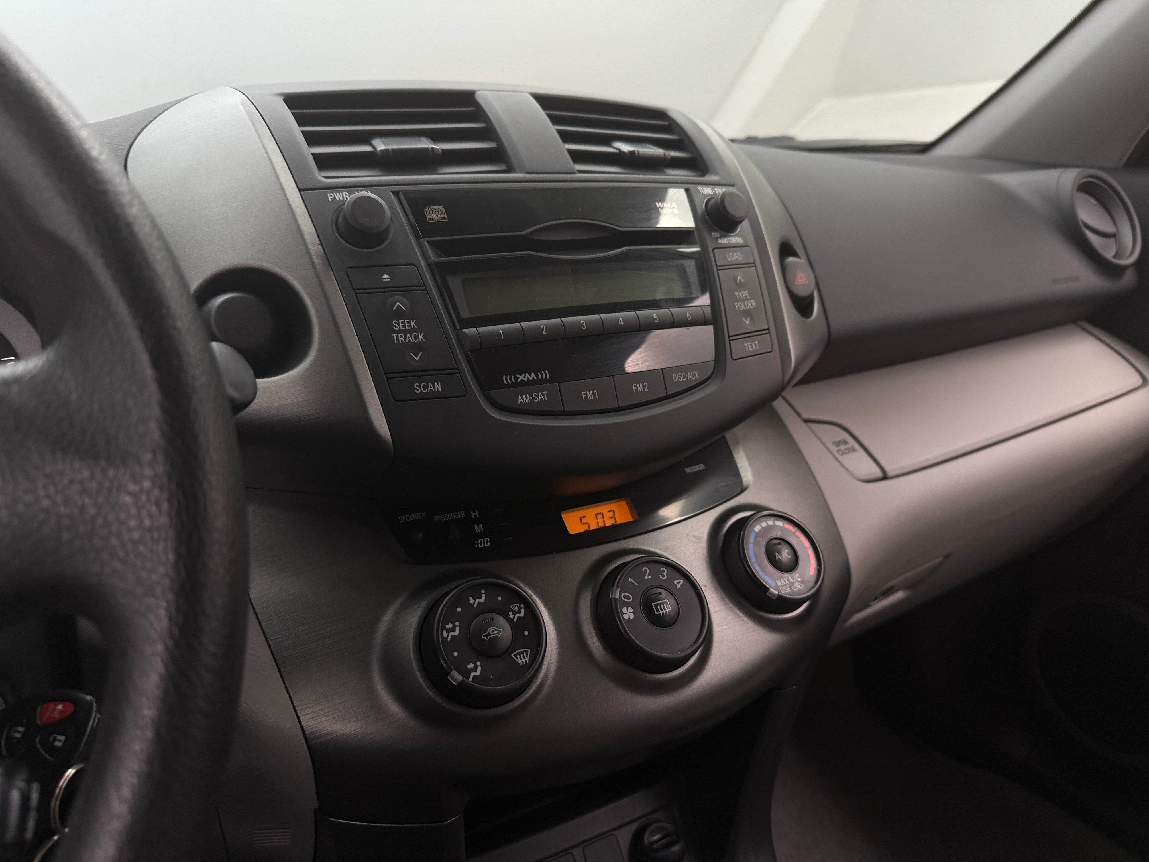 2011 Toyota RAV4 Base 4