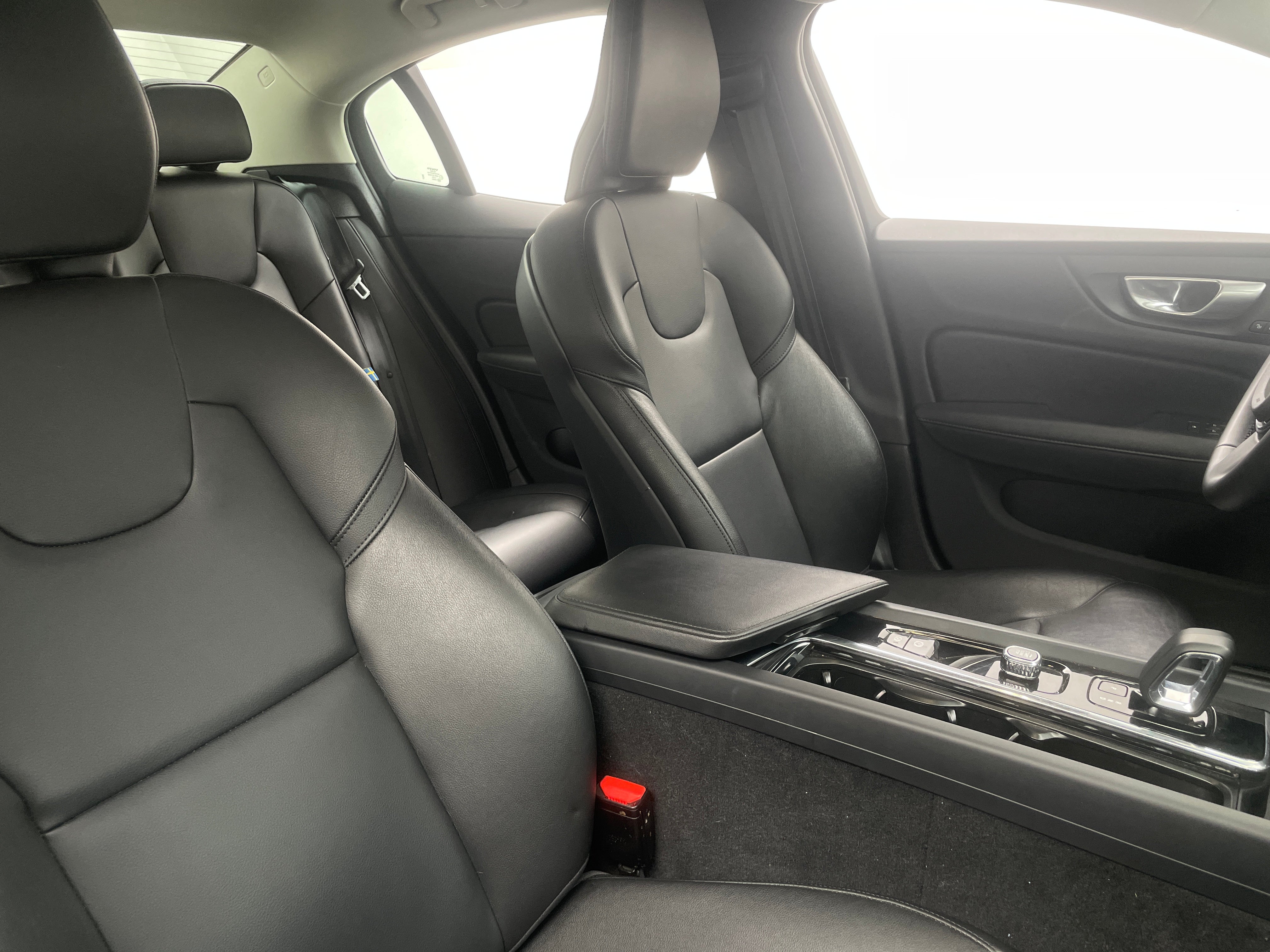 2024 Volvo S60 B5 Core 2
