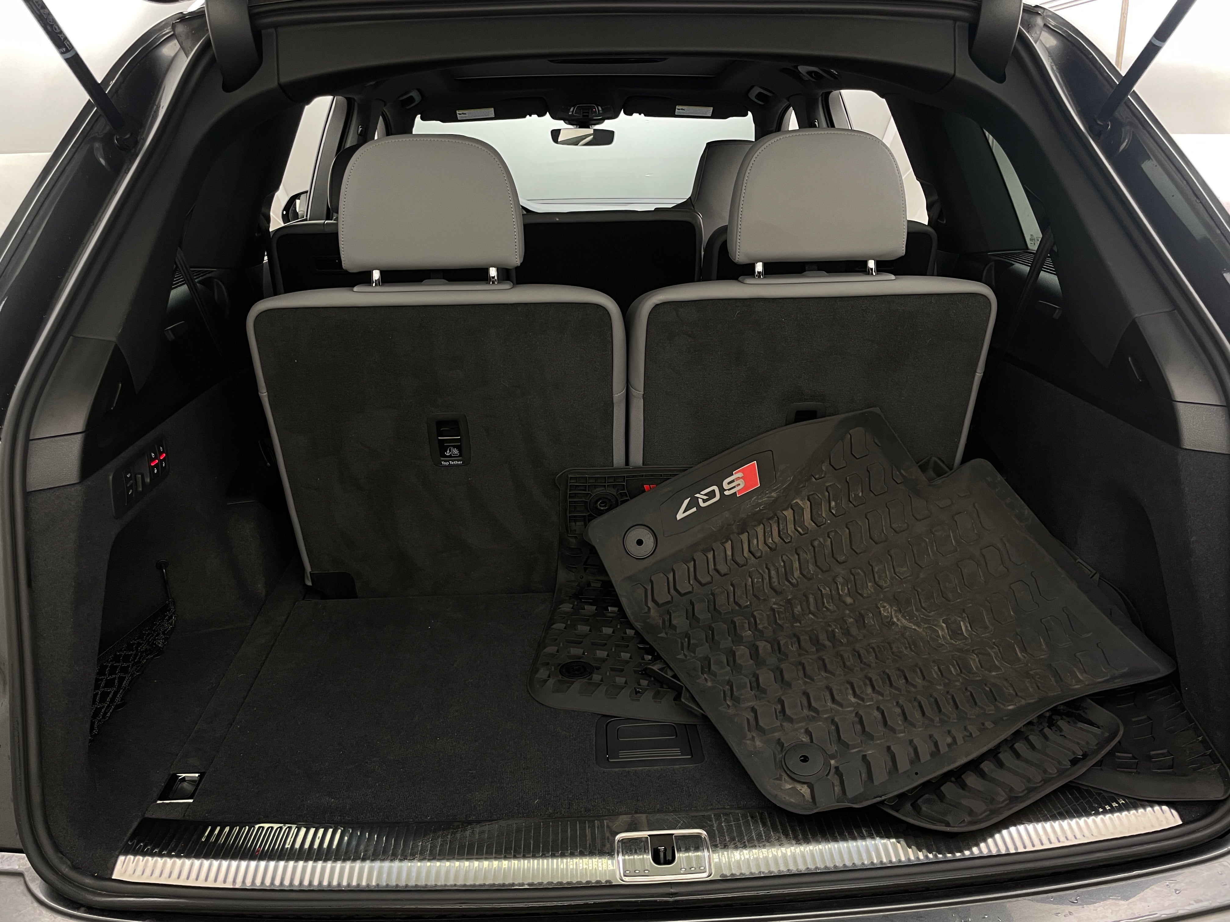 2022 Audi SQ7 Premium Plus 6