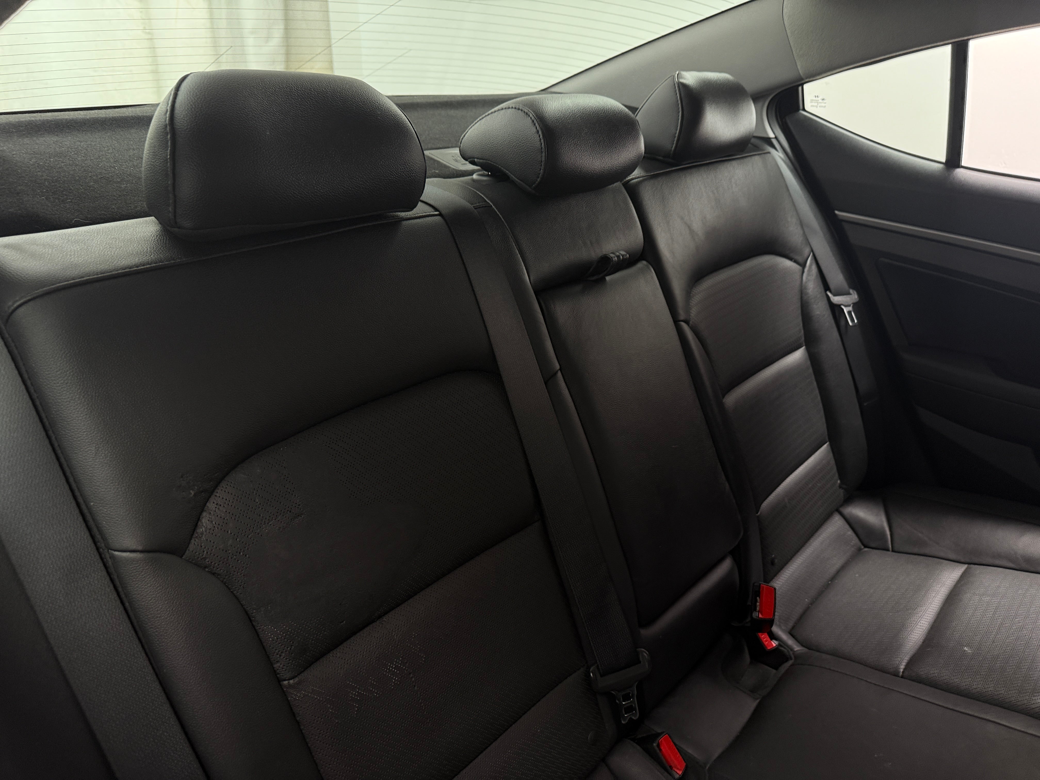 2017 Hyundai Elantra Limited Edition 5