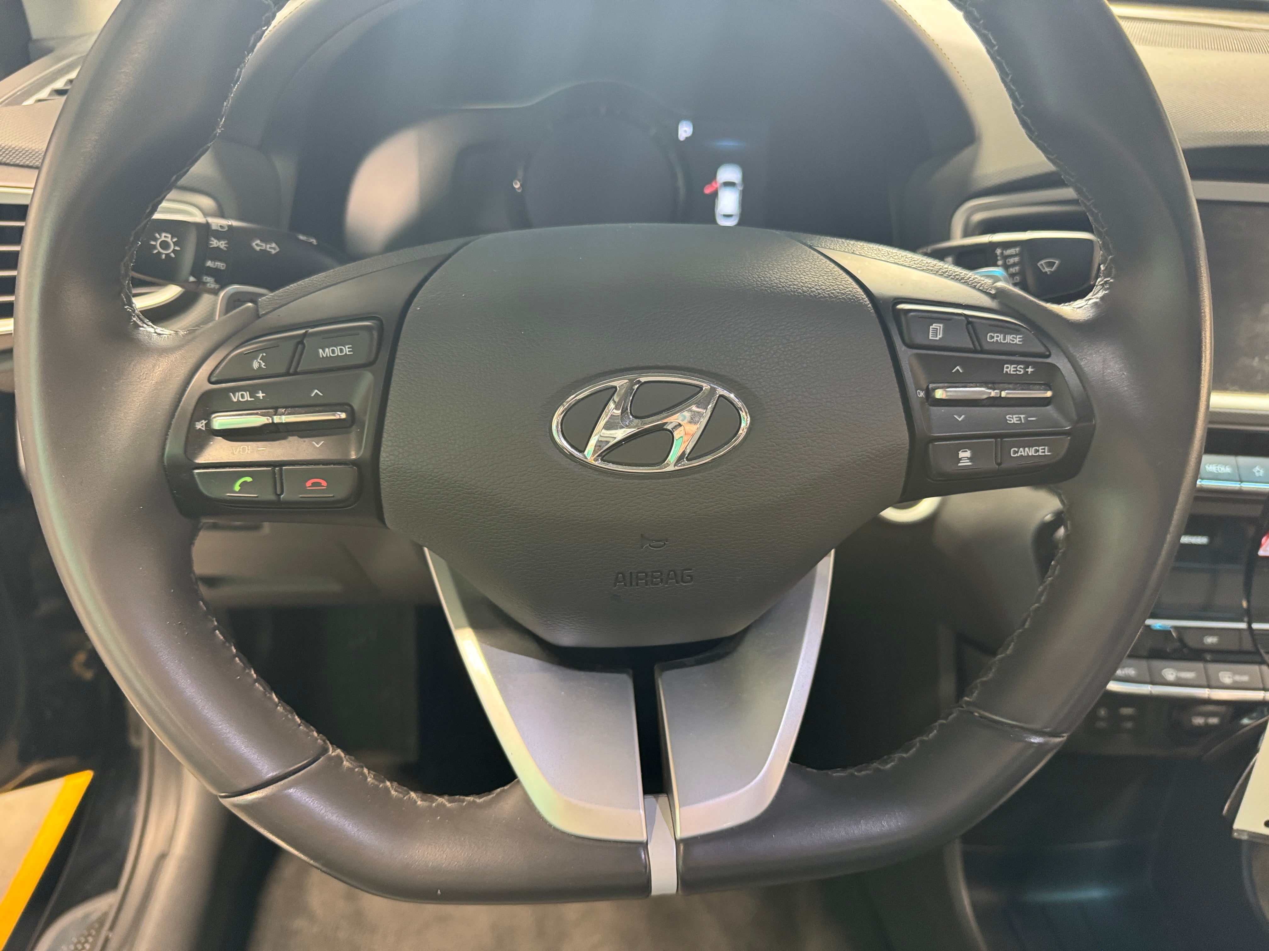 2019 Hyundai Ioniq Limited 4