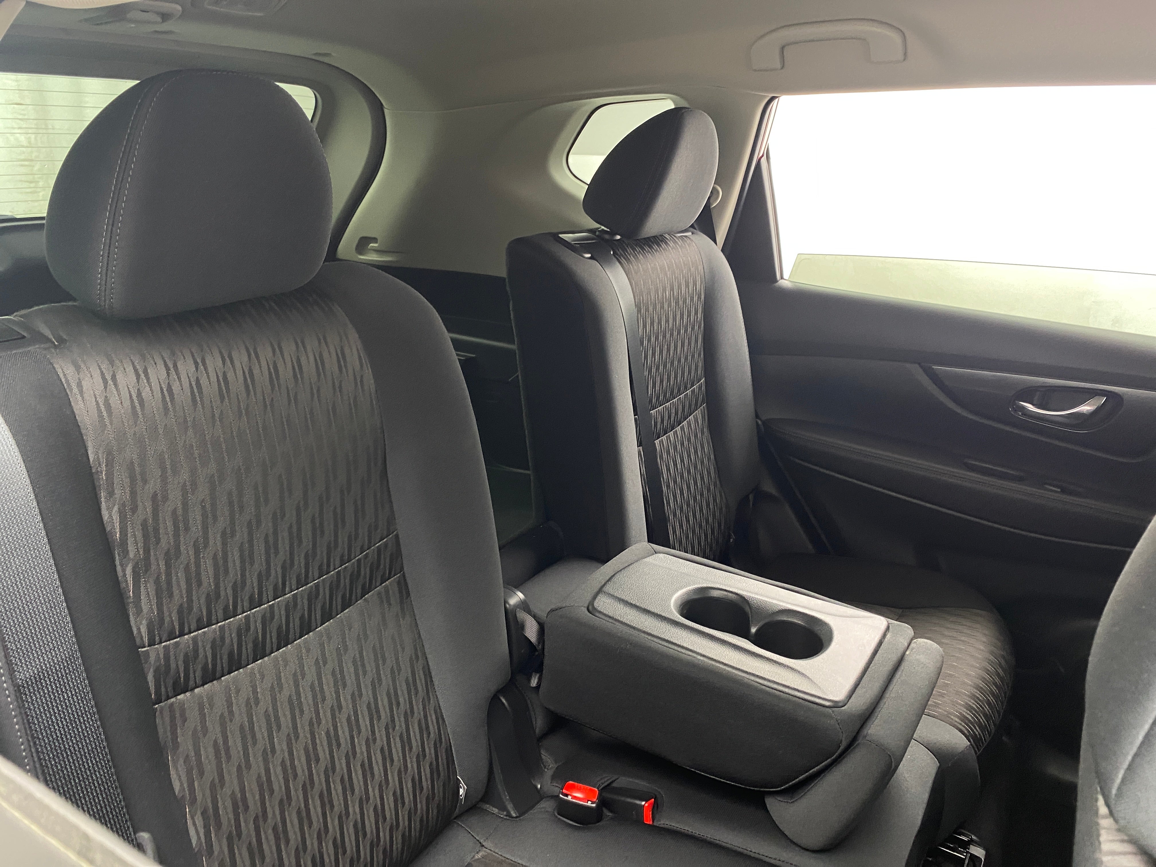 2018 Nissan Rogue SV 6