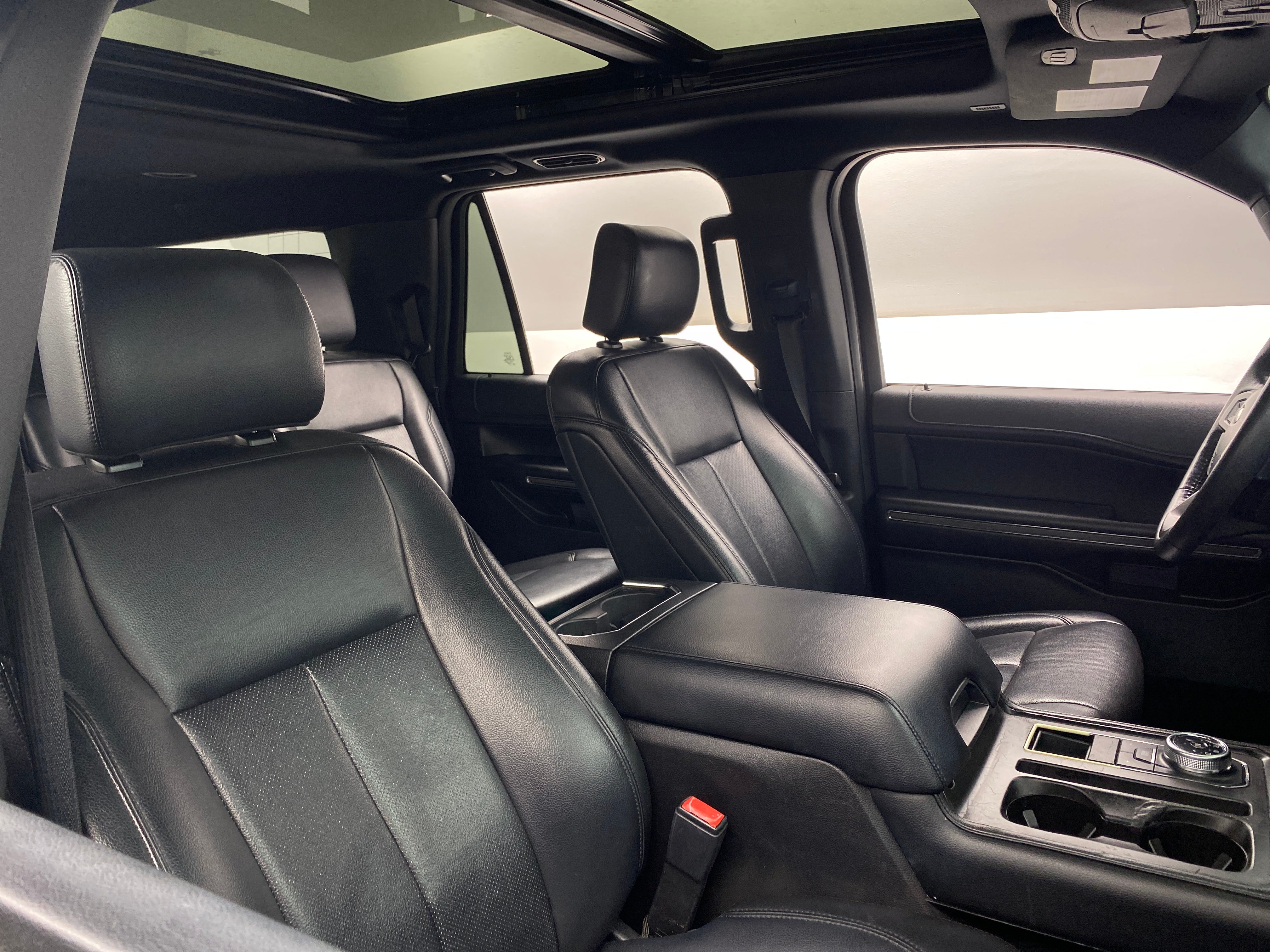 2019 Ford Expedition MAX XLT 2