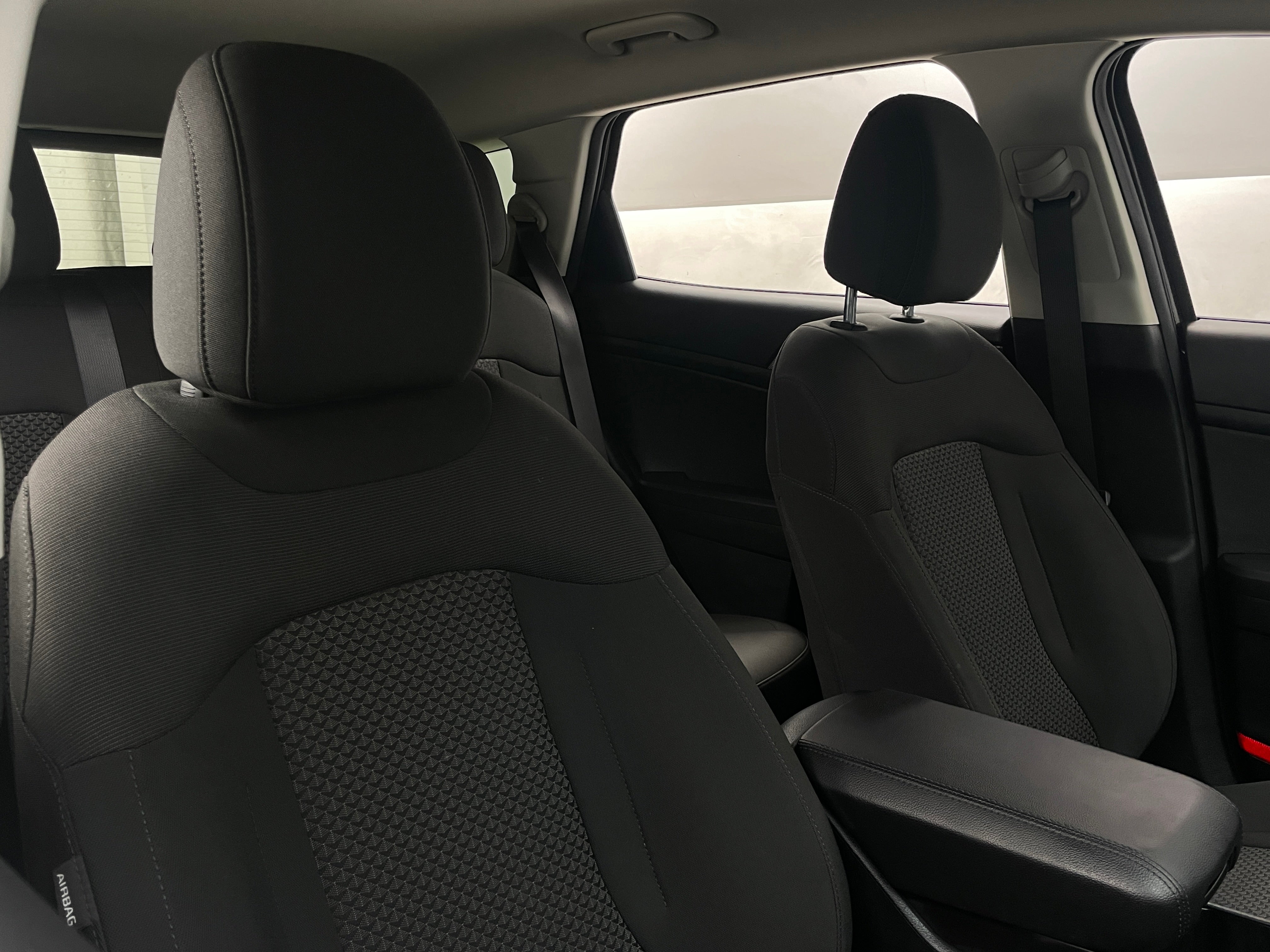 2024 Kia Sportage LX 2