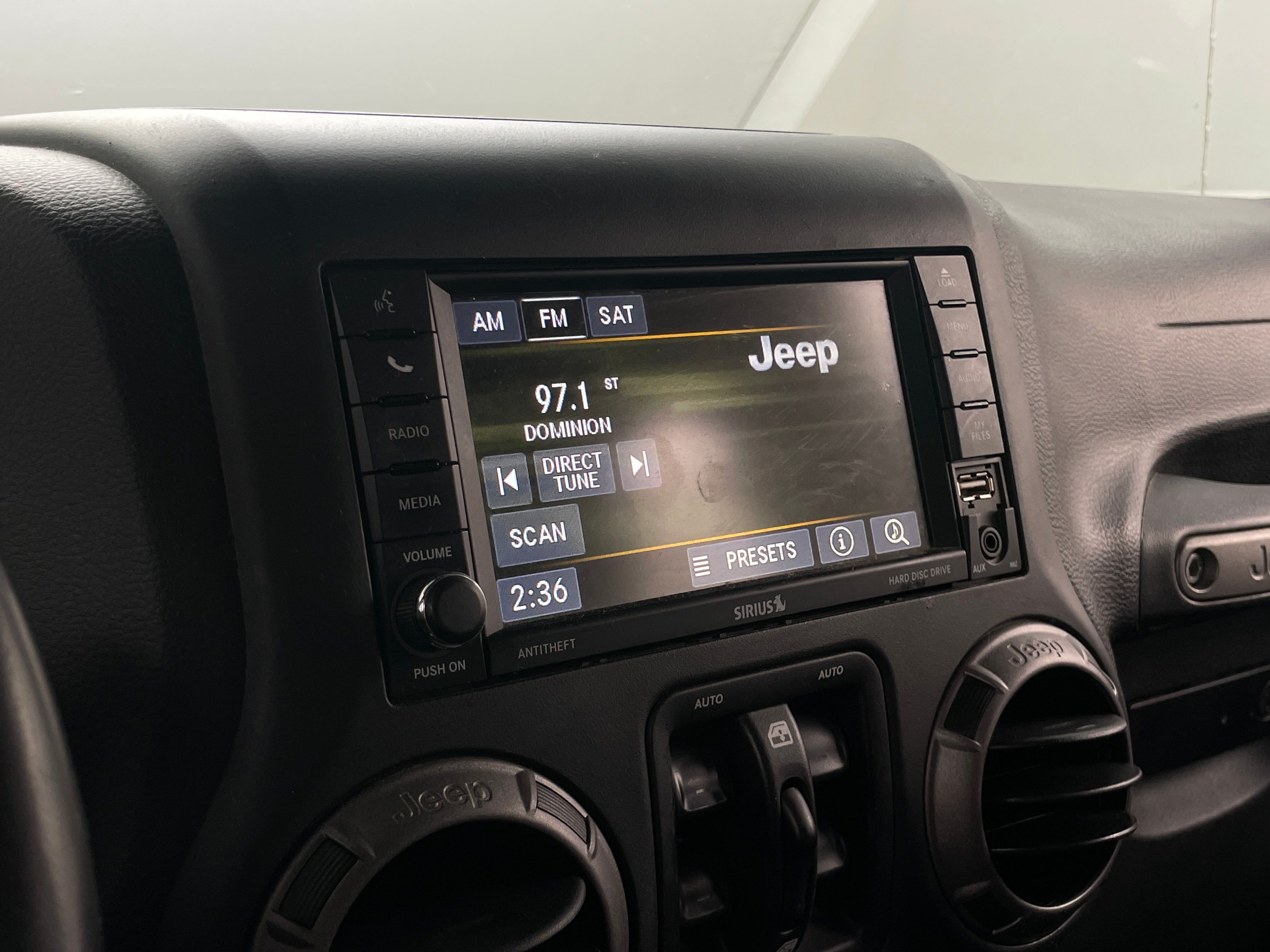 2018 Jeep Wrangler Unlimited Sport S 4