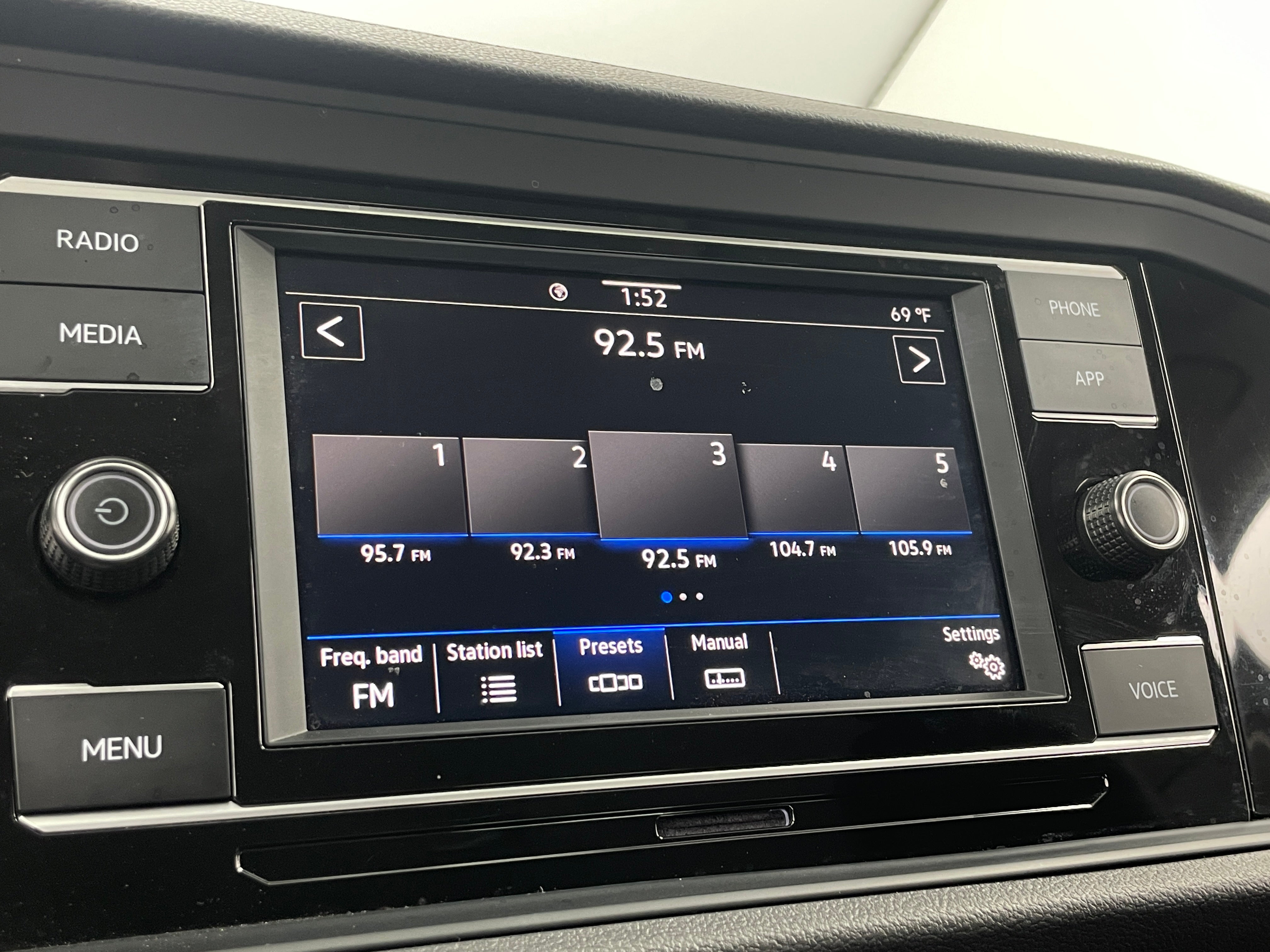 2024 Volkswagen Jetta S 4