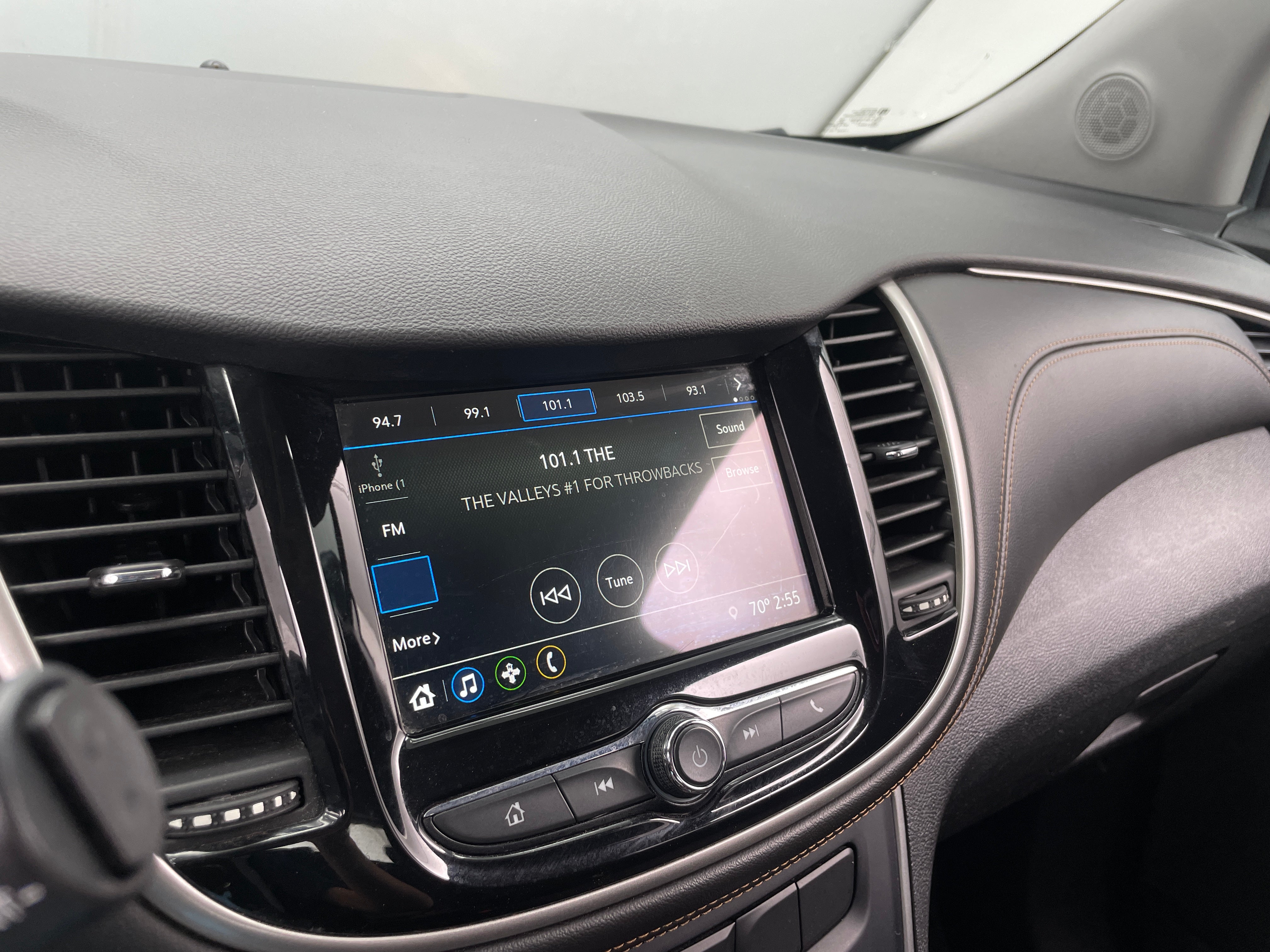 2019 Chevrolet Trax LS 4