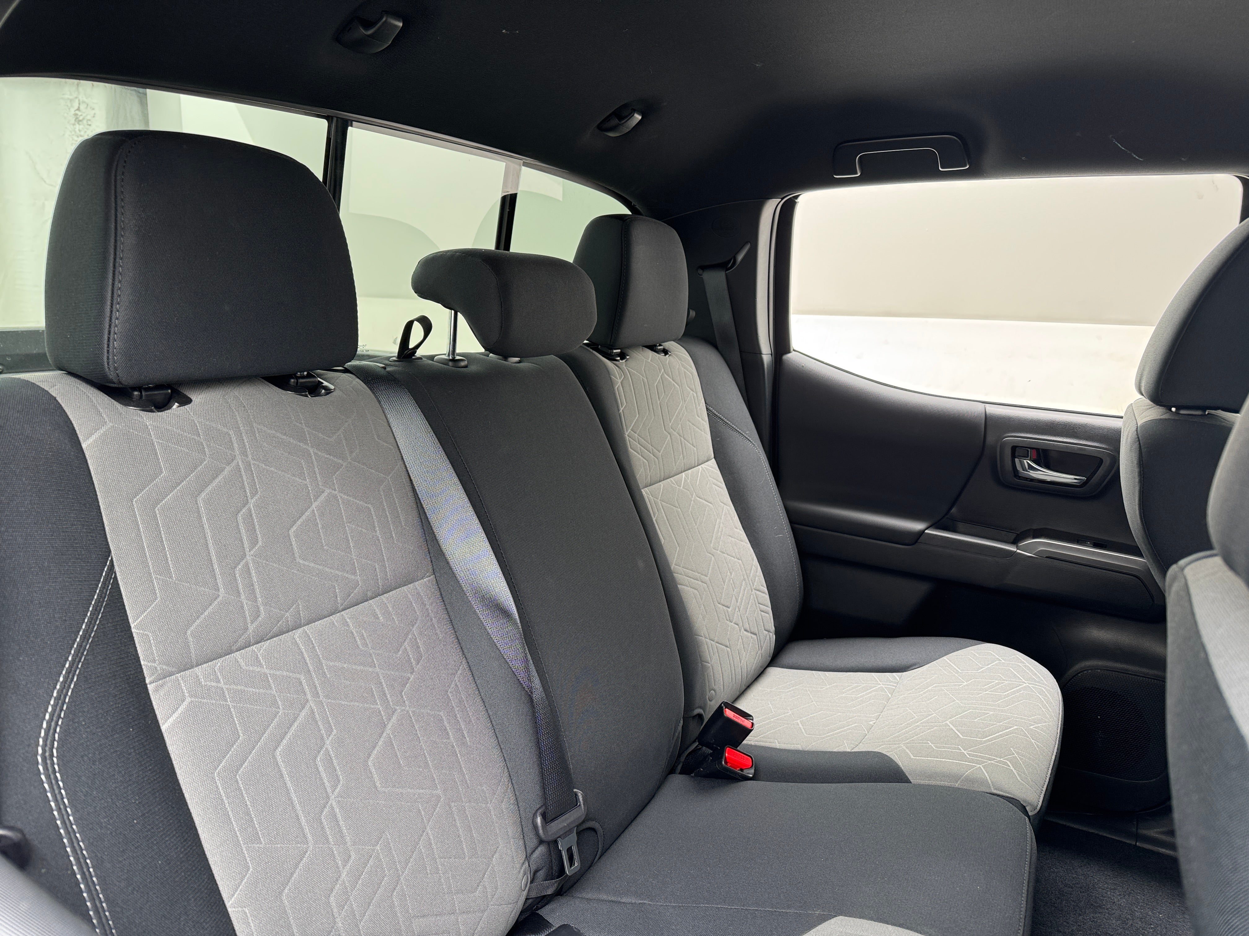 2023 Toyota Tacoma TRD Off-Road 6