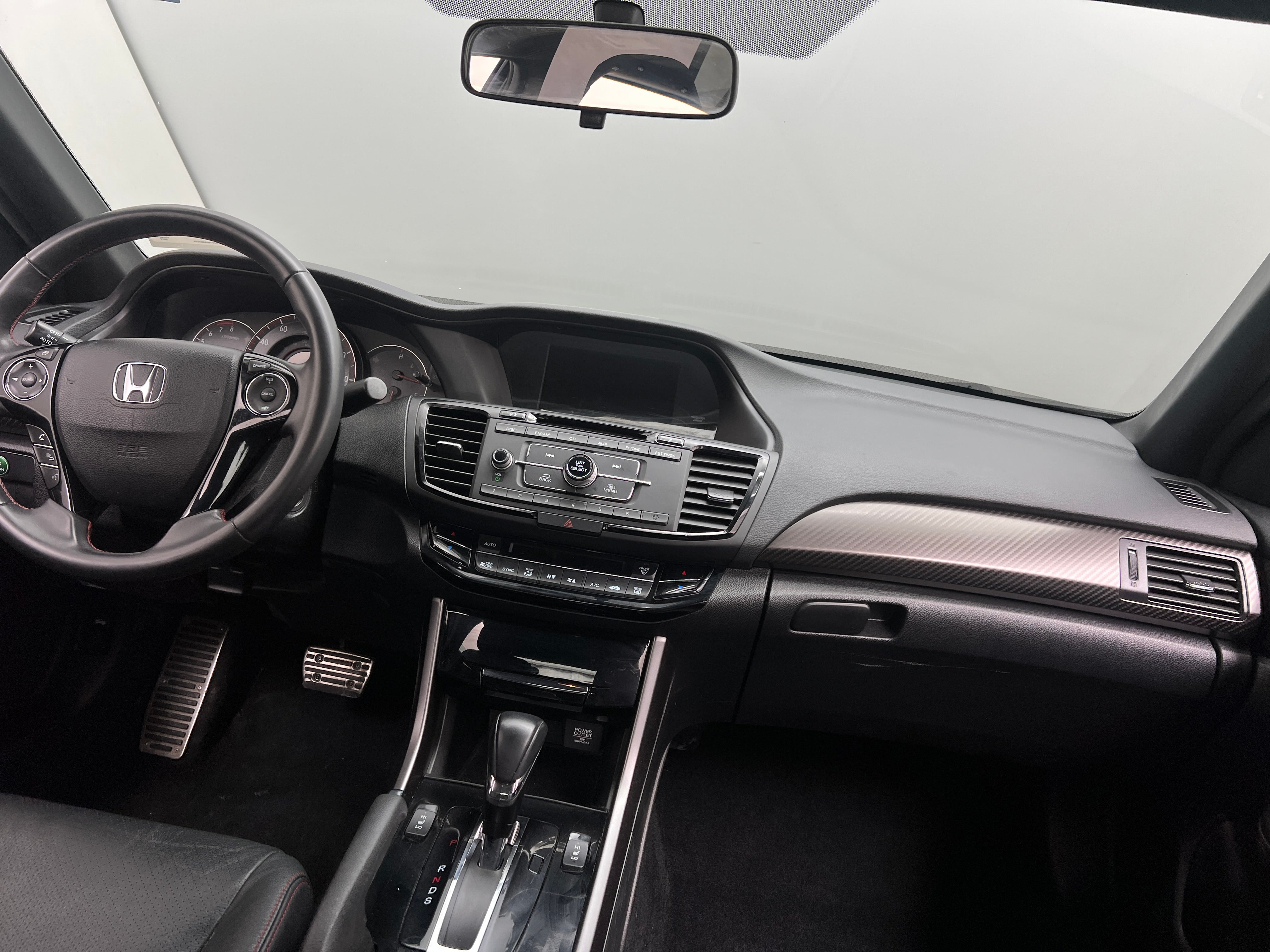 2017 Honda Accord Sport 2