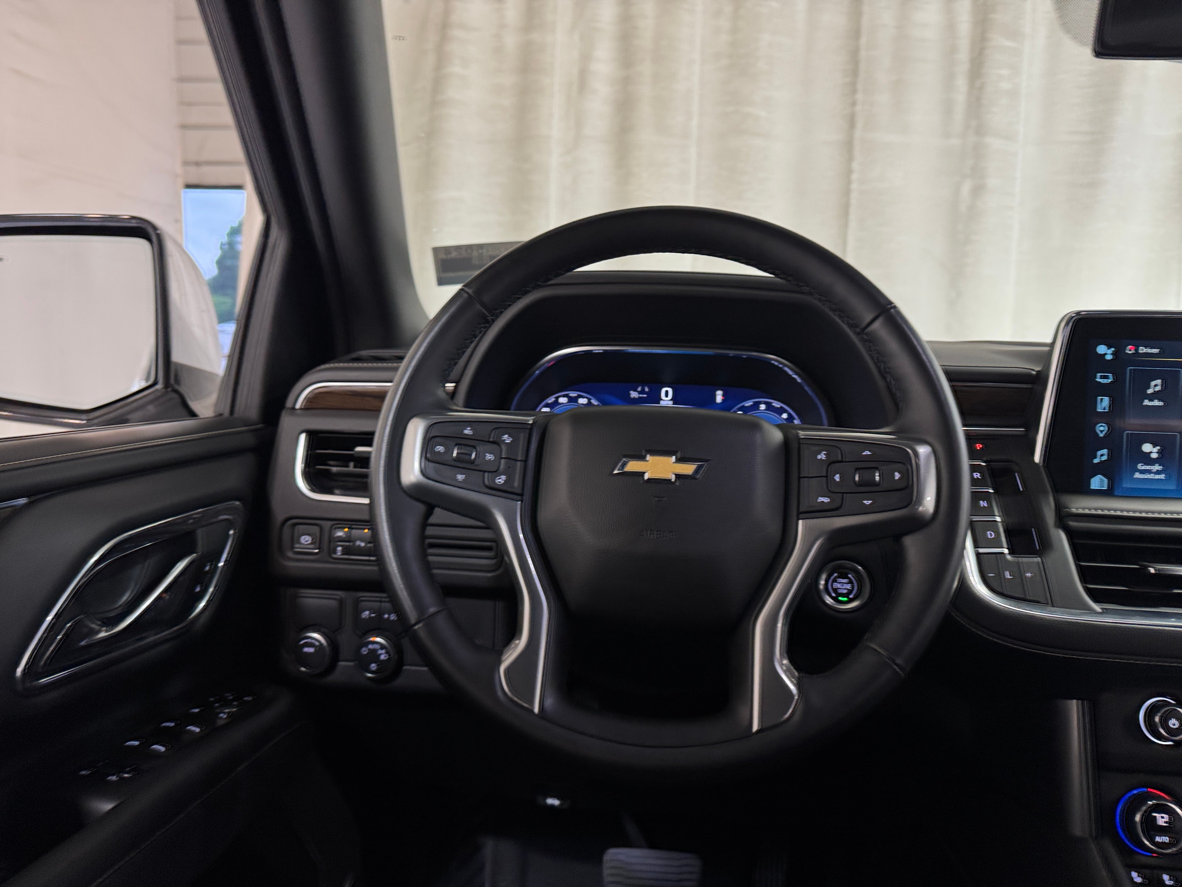 2023 Chevrolet Suburban Premier 4
