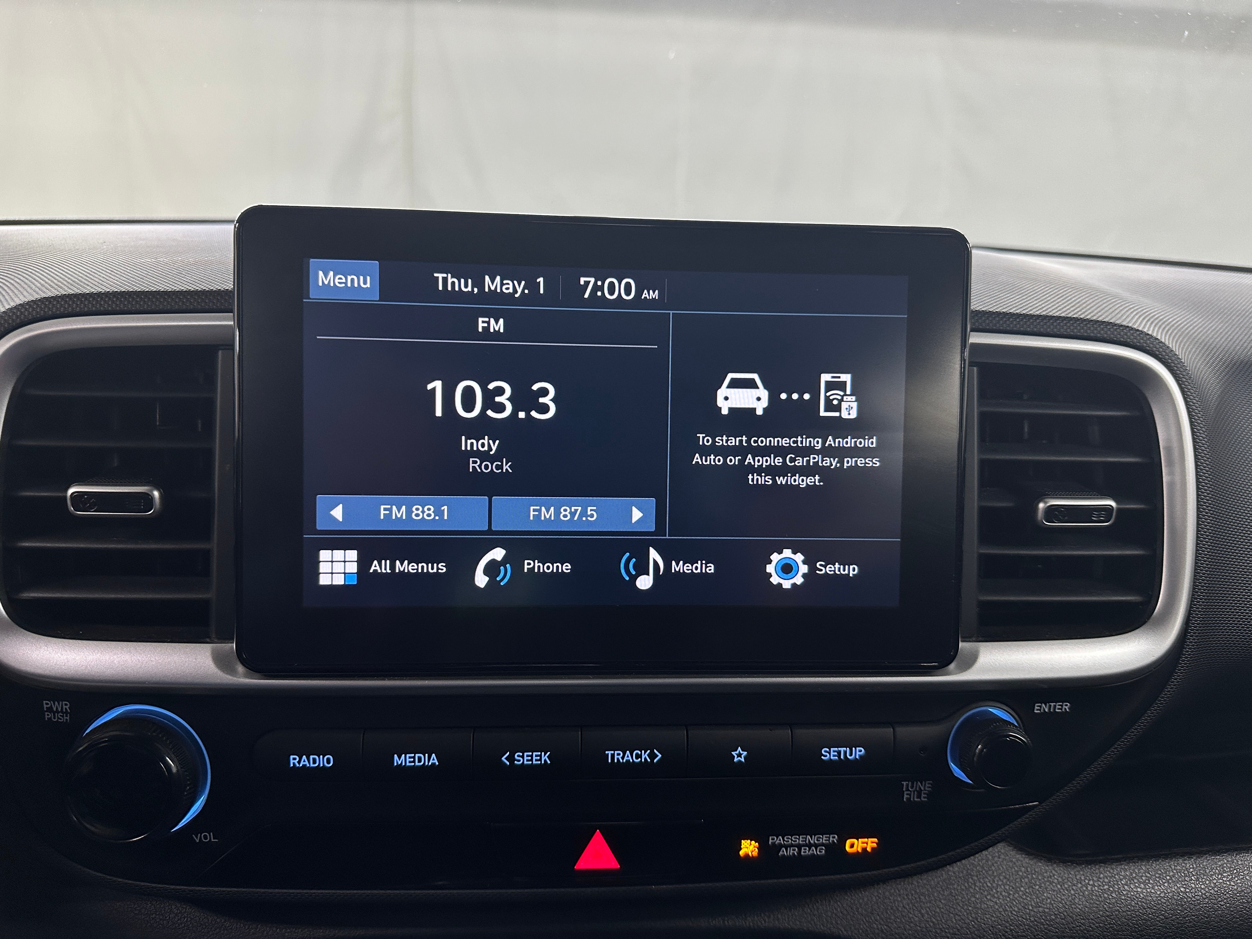 2024 Hyundai Venue SE 4