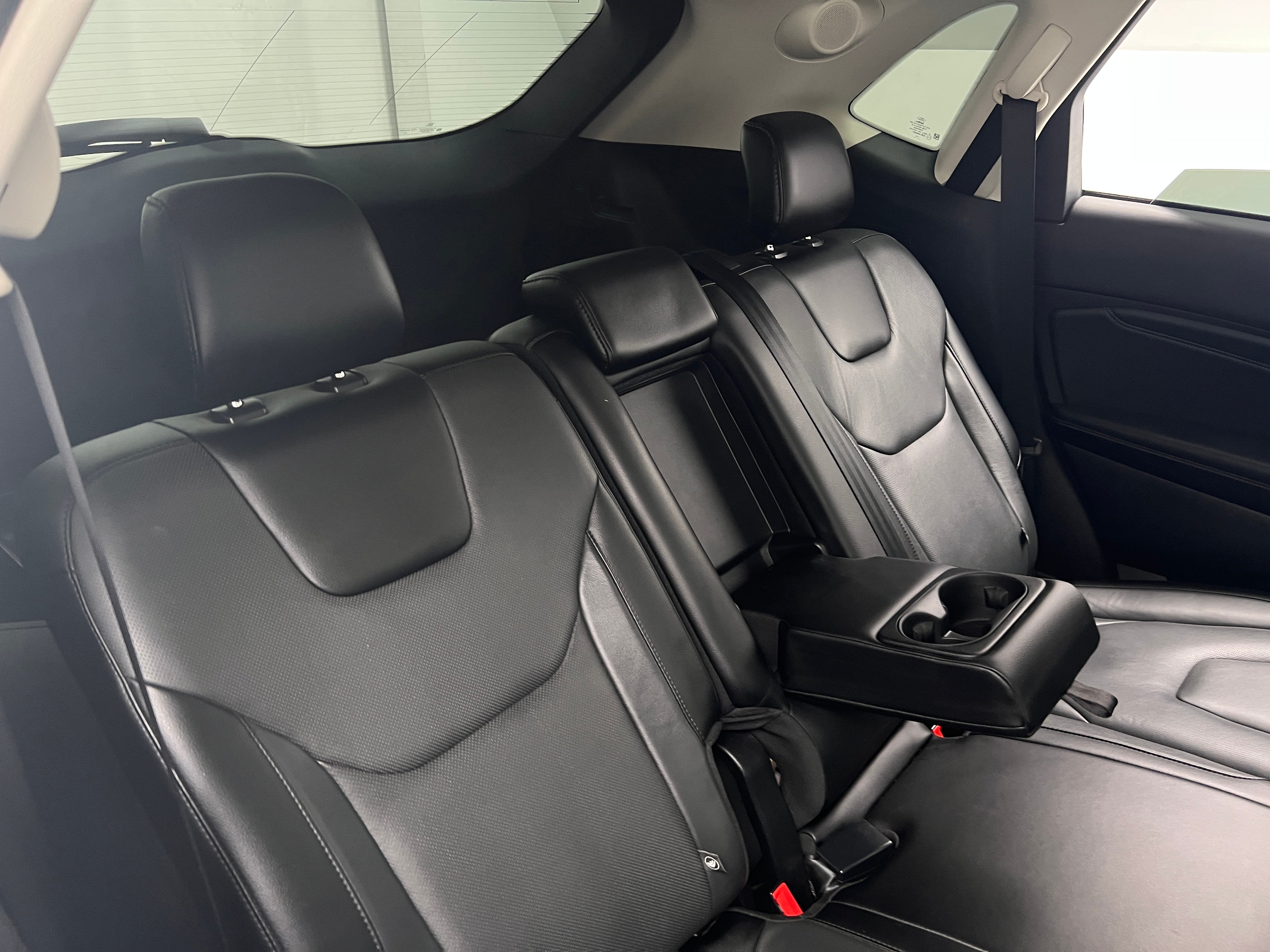 2019 Ford Edge Titanium 5