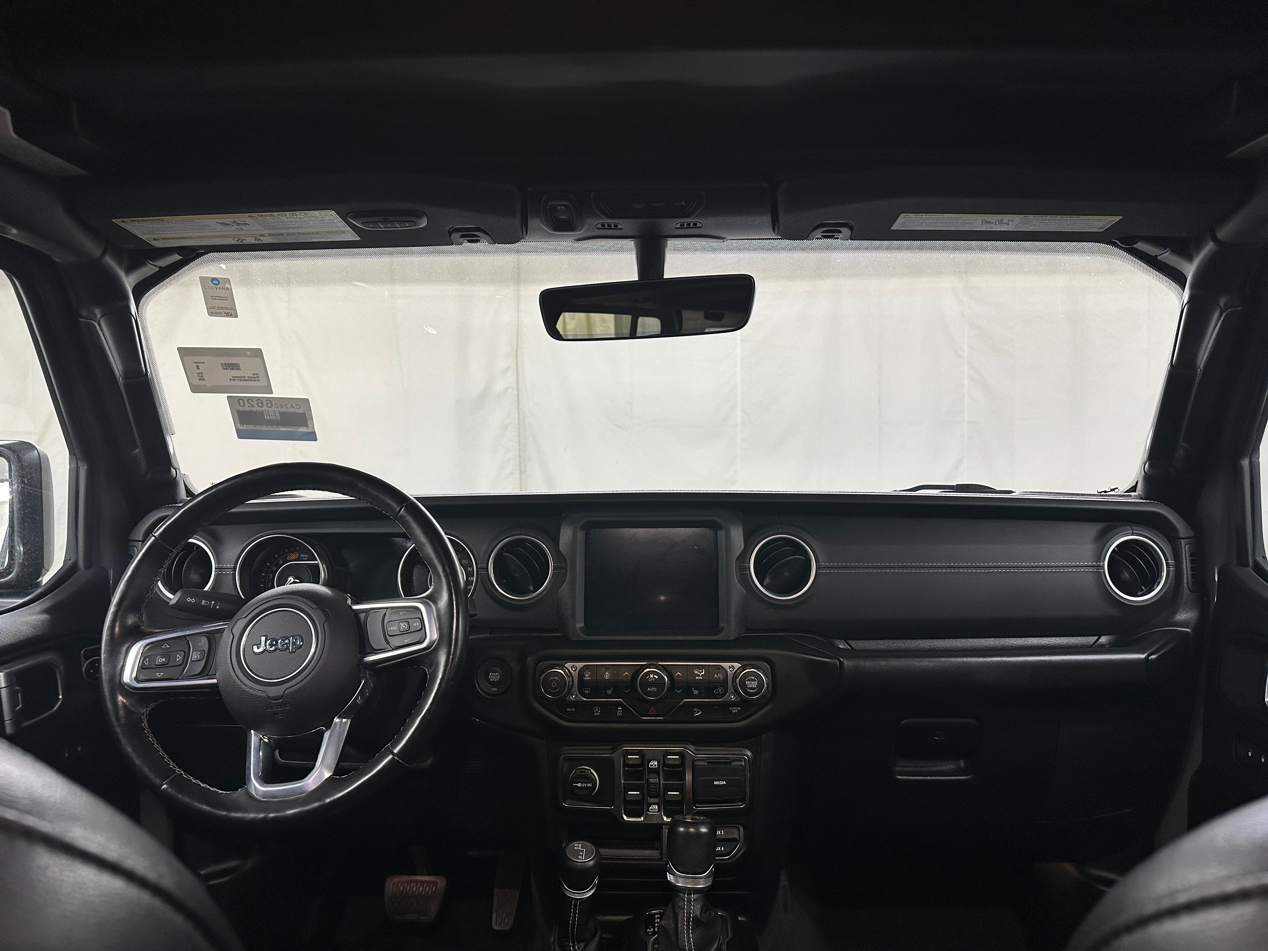 2020 Jeep Wrangler Unlimited Sahara 2
