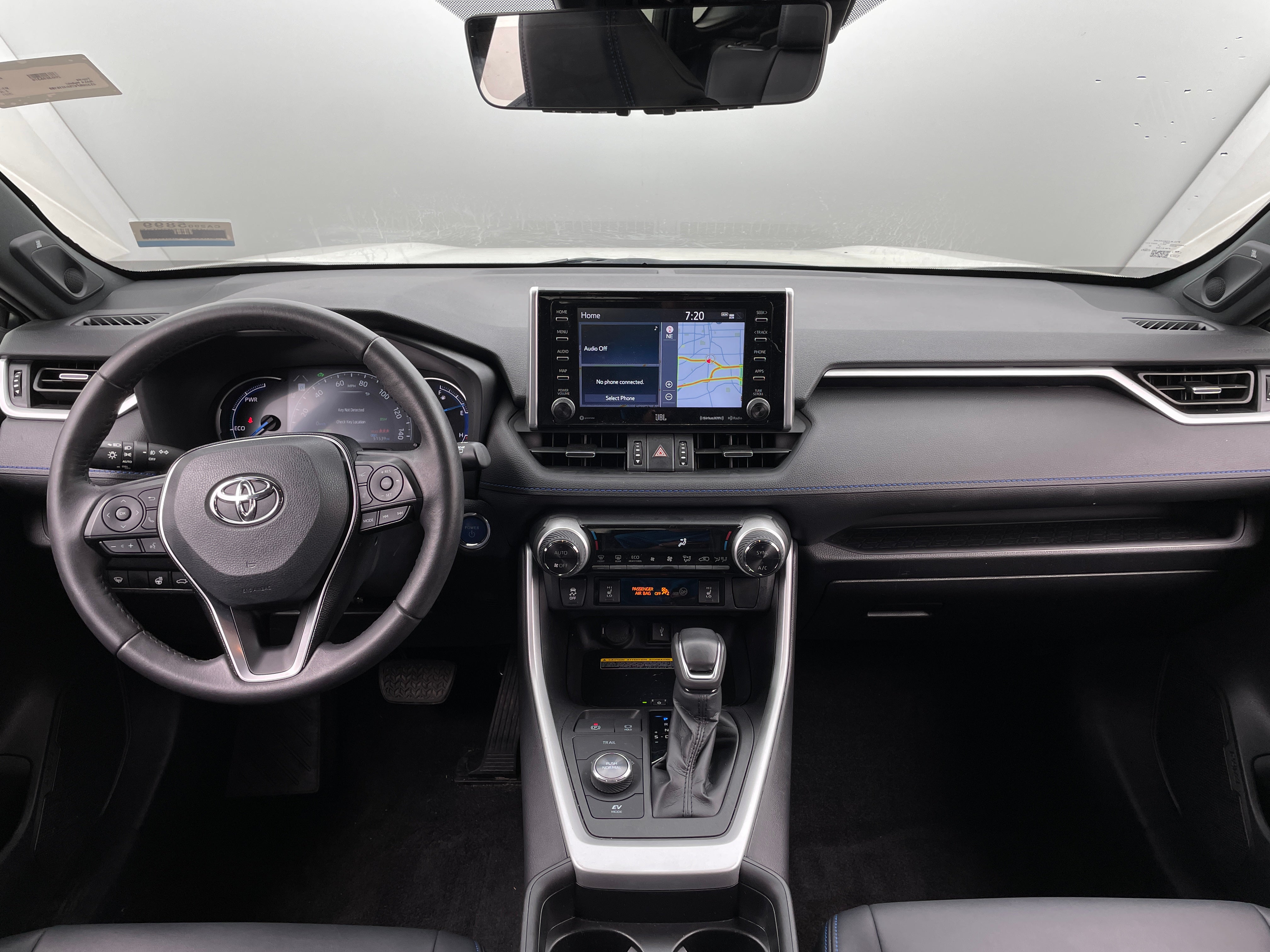 2021 Toyota RAV4 XSE 3