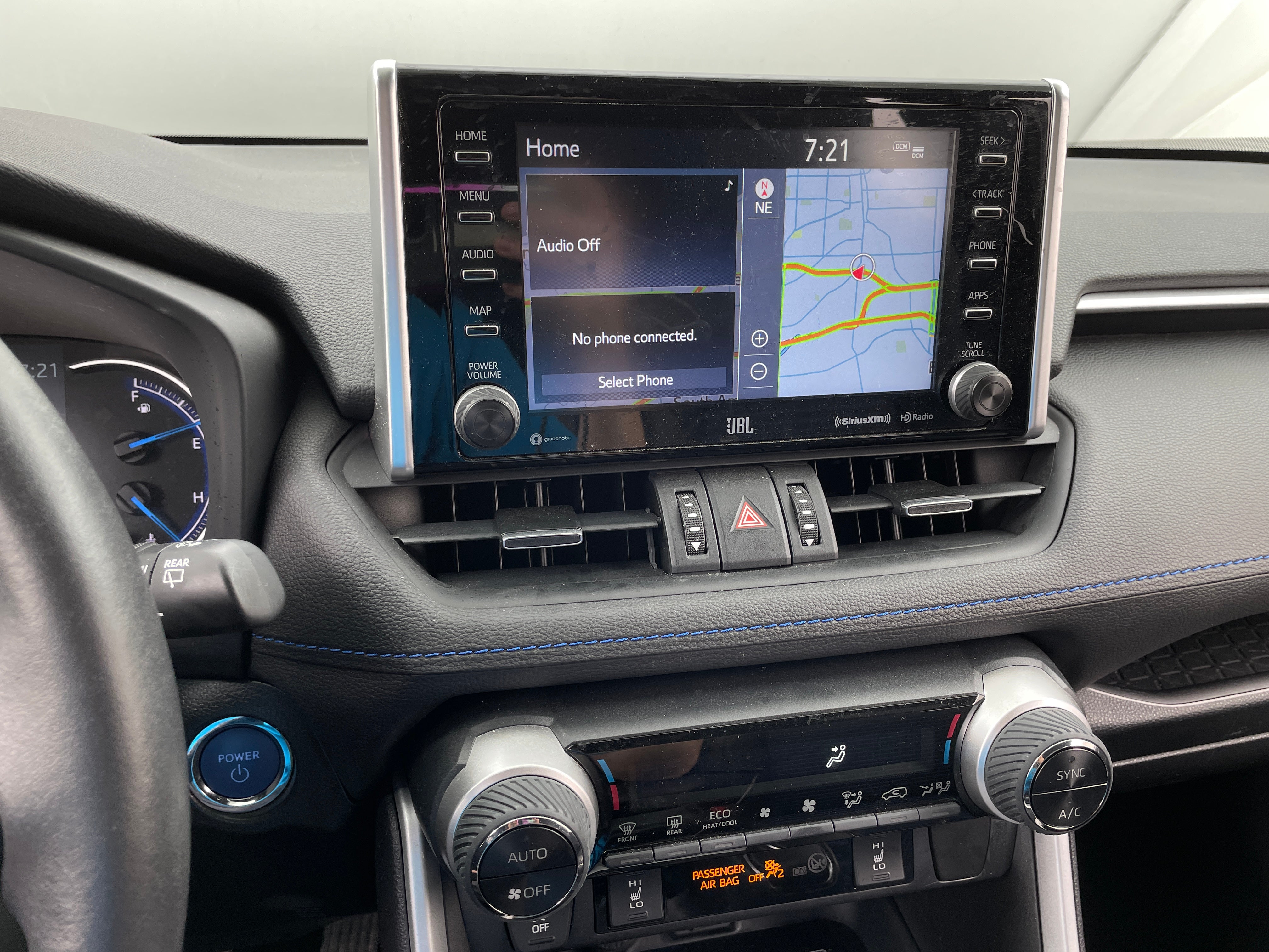 2021 Toyota RAV4 XSE 4