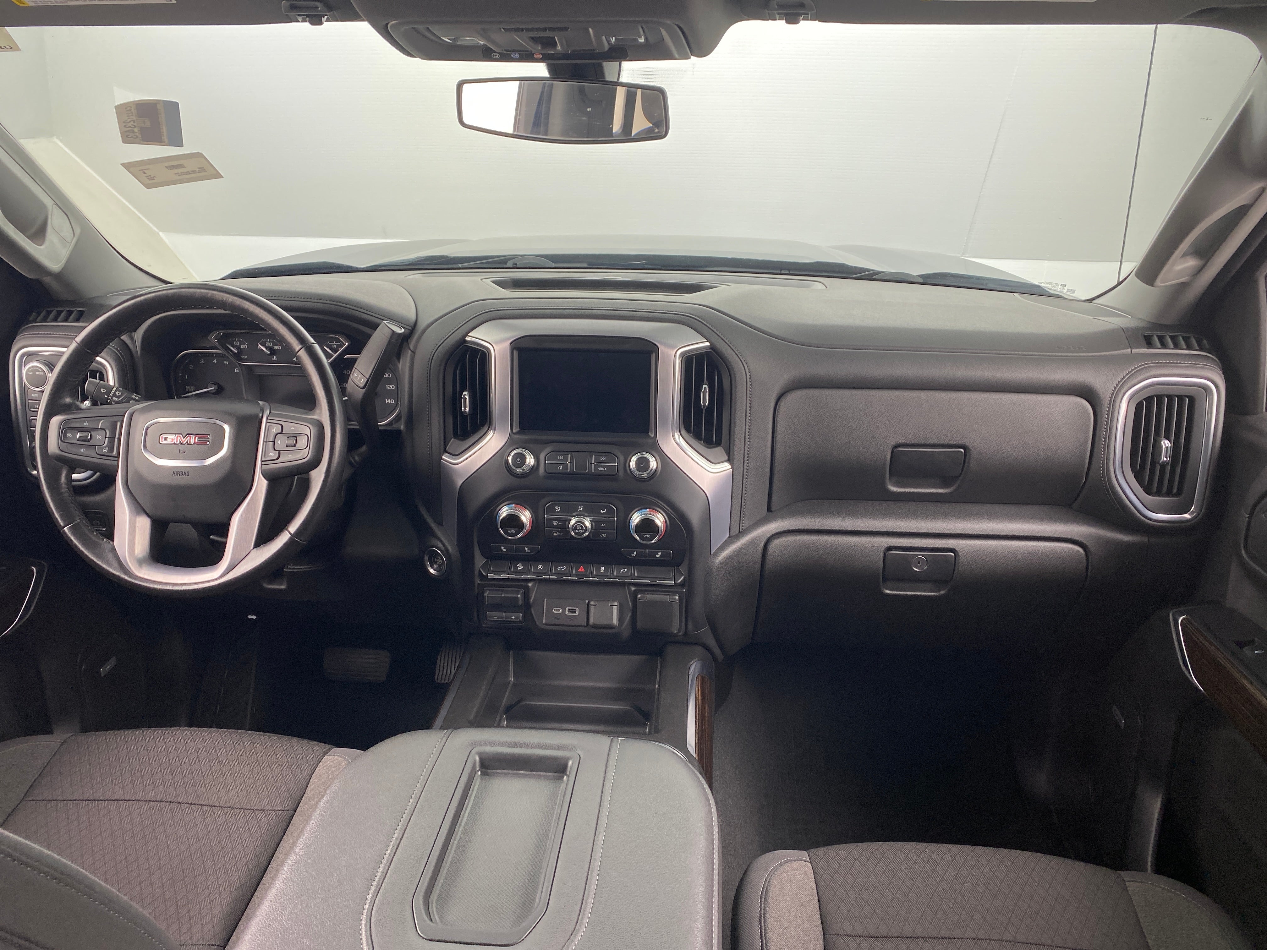 2021 GMC Sierra 1500 Elevation 3