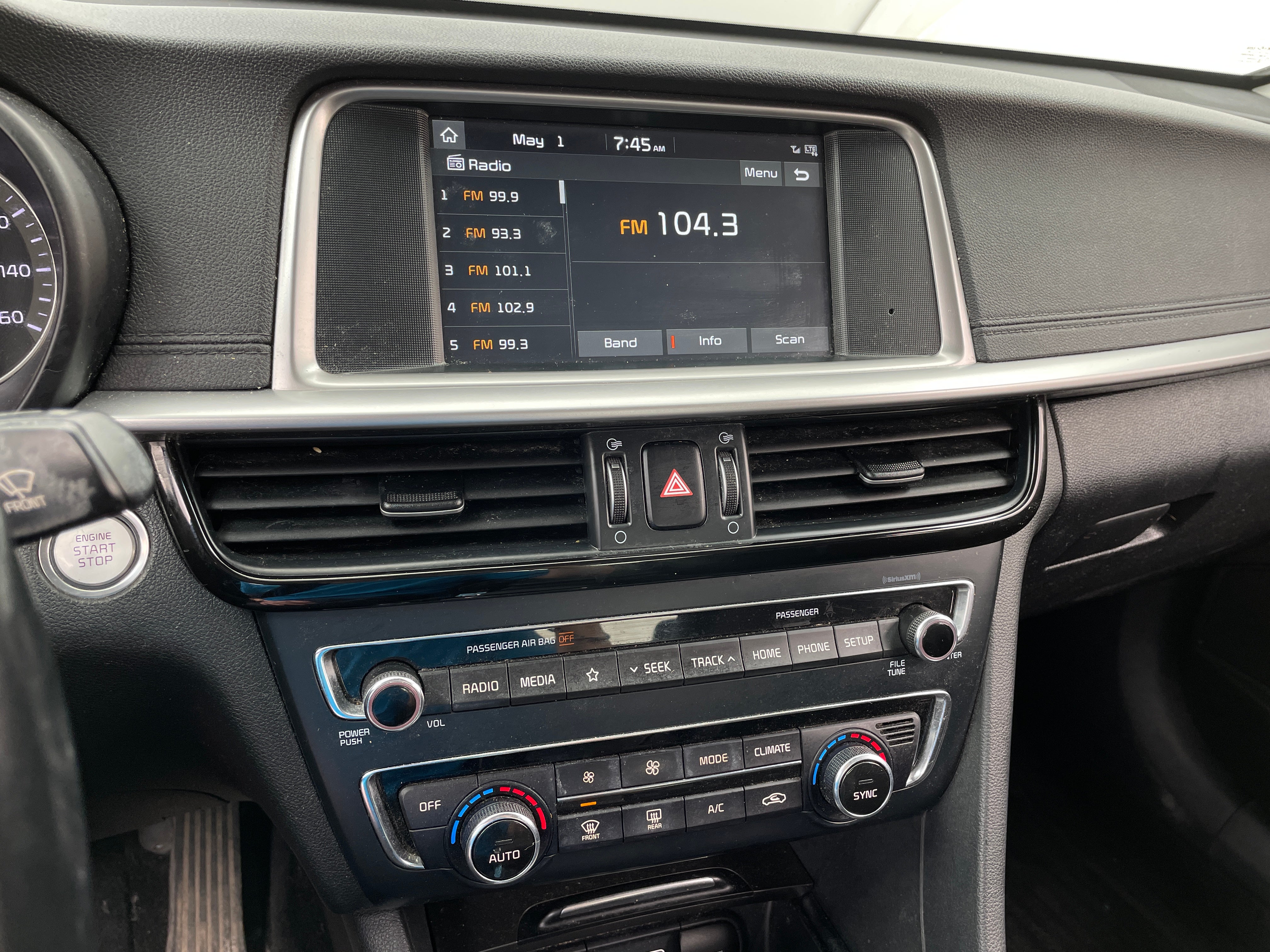 2019 Kia Optima S 4