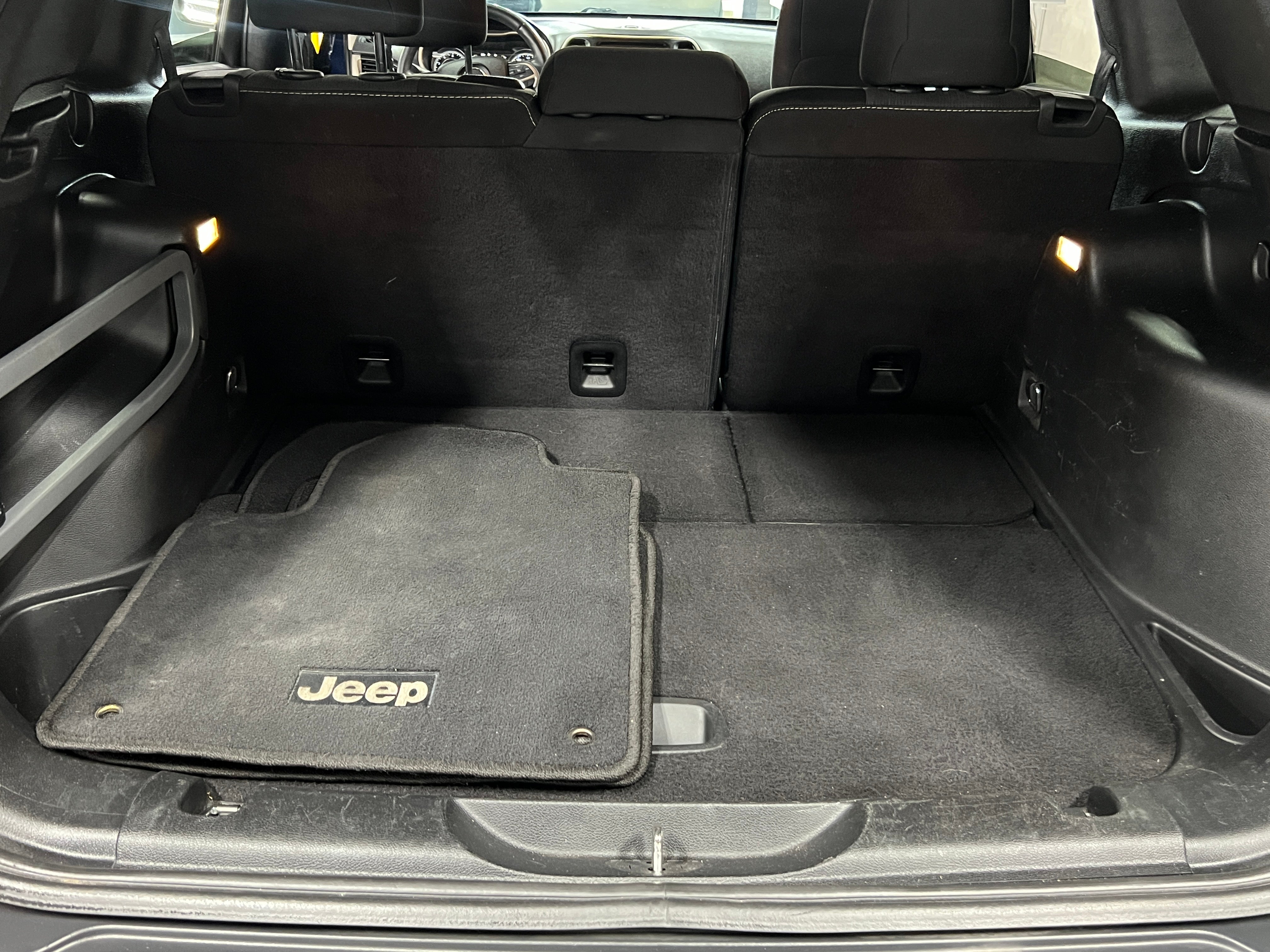 2016 Jeep Cherokee Latitude 7