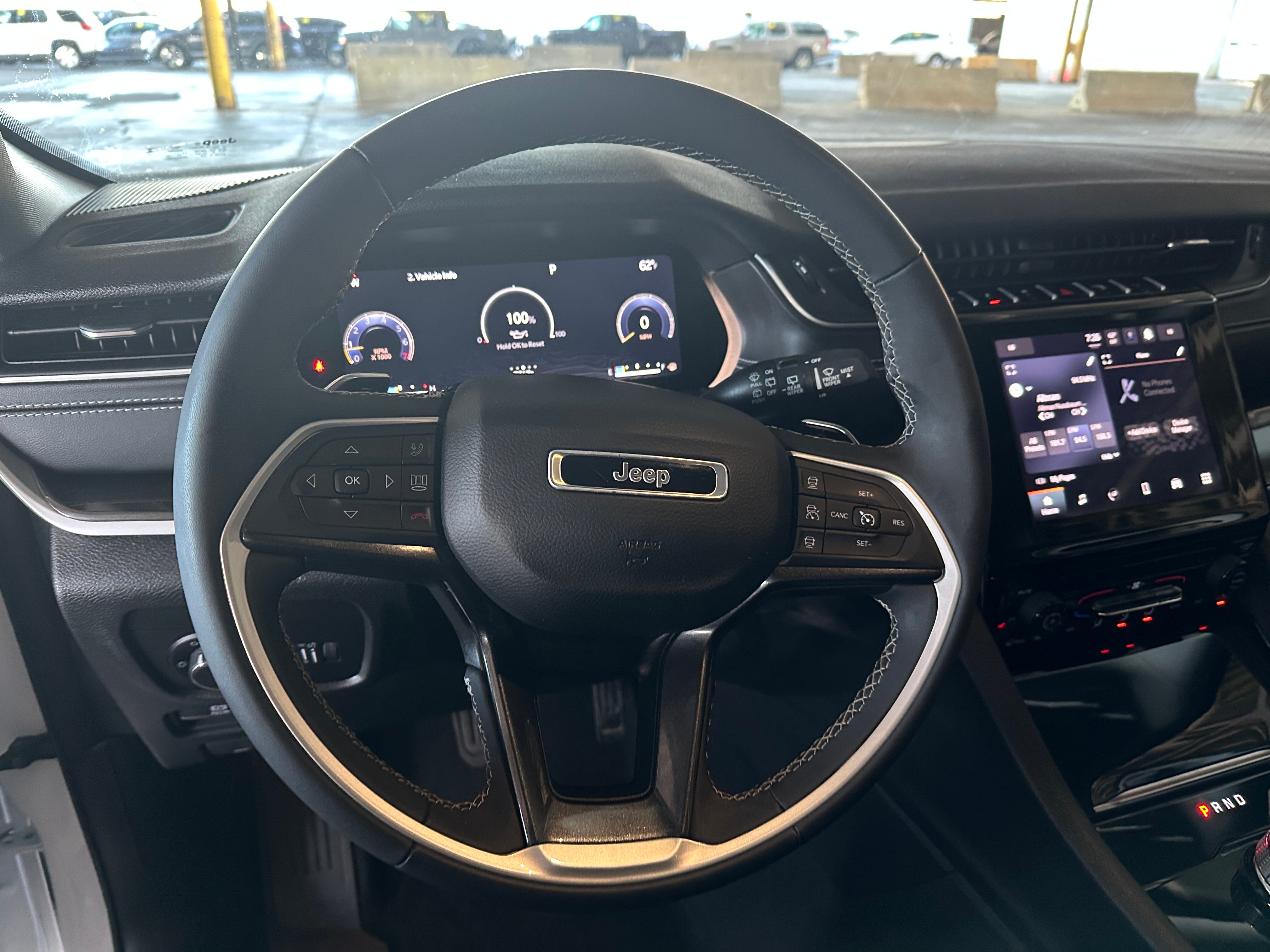 2023 Jeep Grand Cherokee Laredo 5
