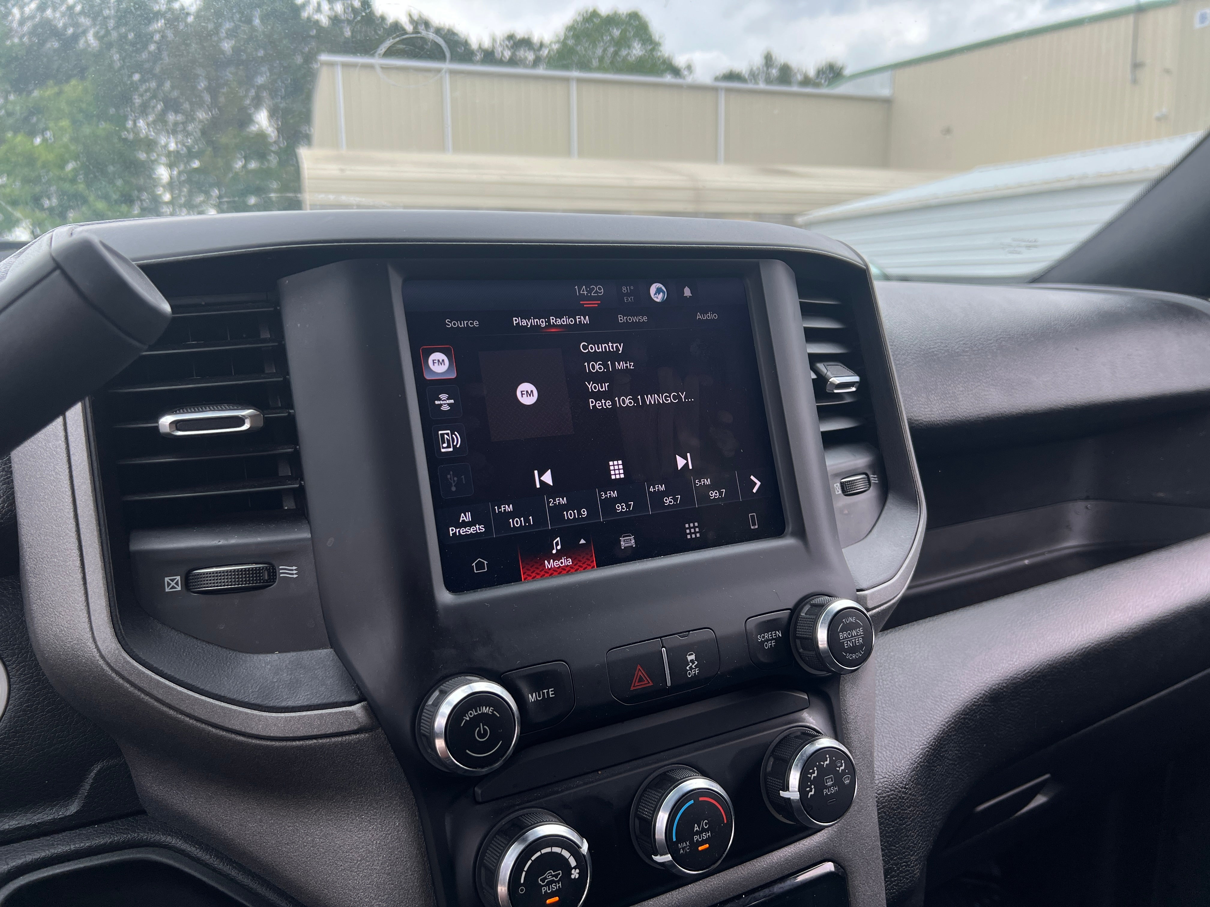 2024 RAM 3500 Tradesman 4
