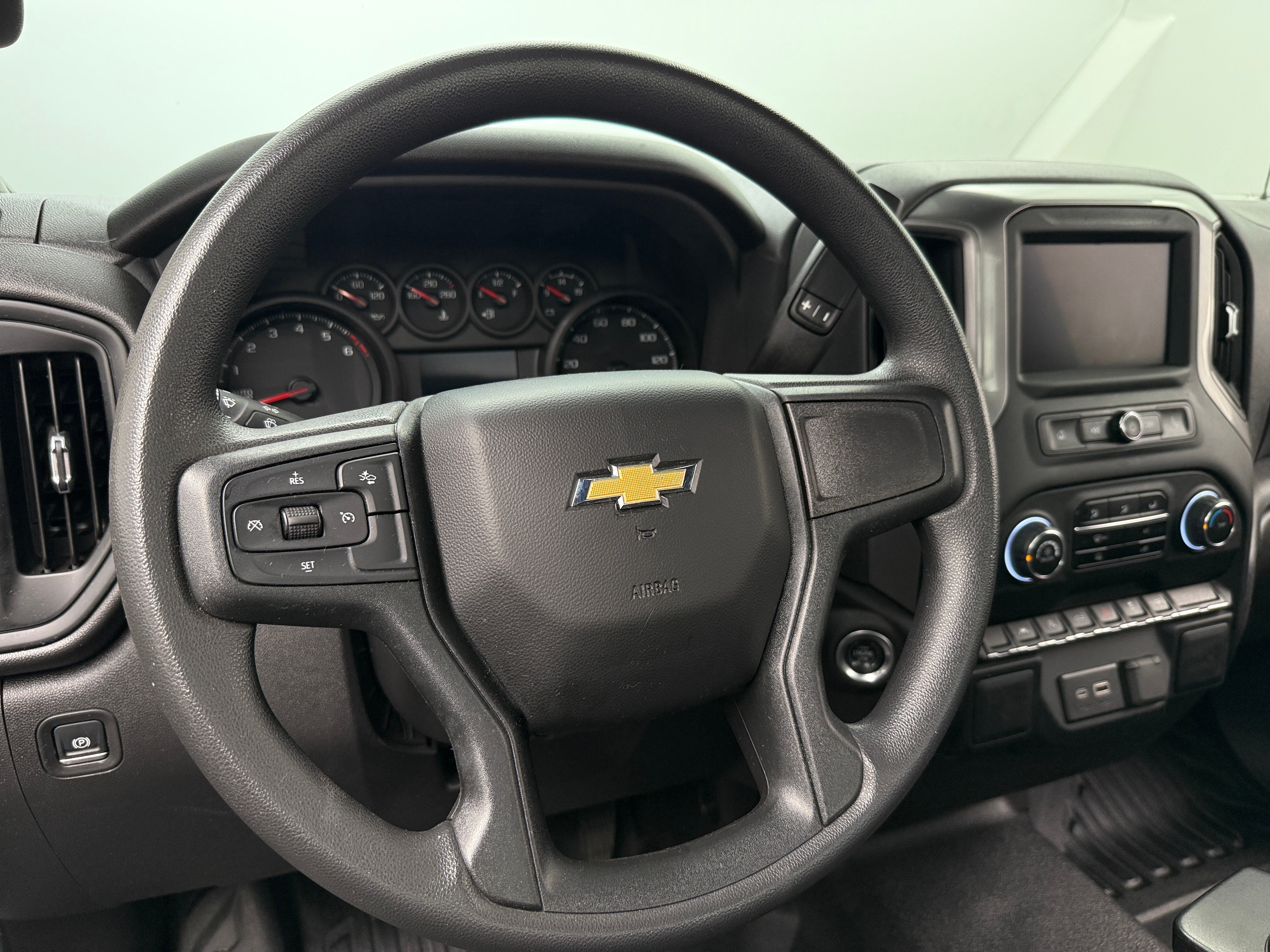 2024 Chevrolet Silverado 1500 Work Truck 5