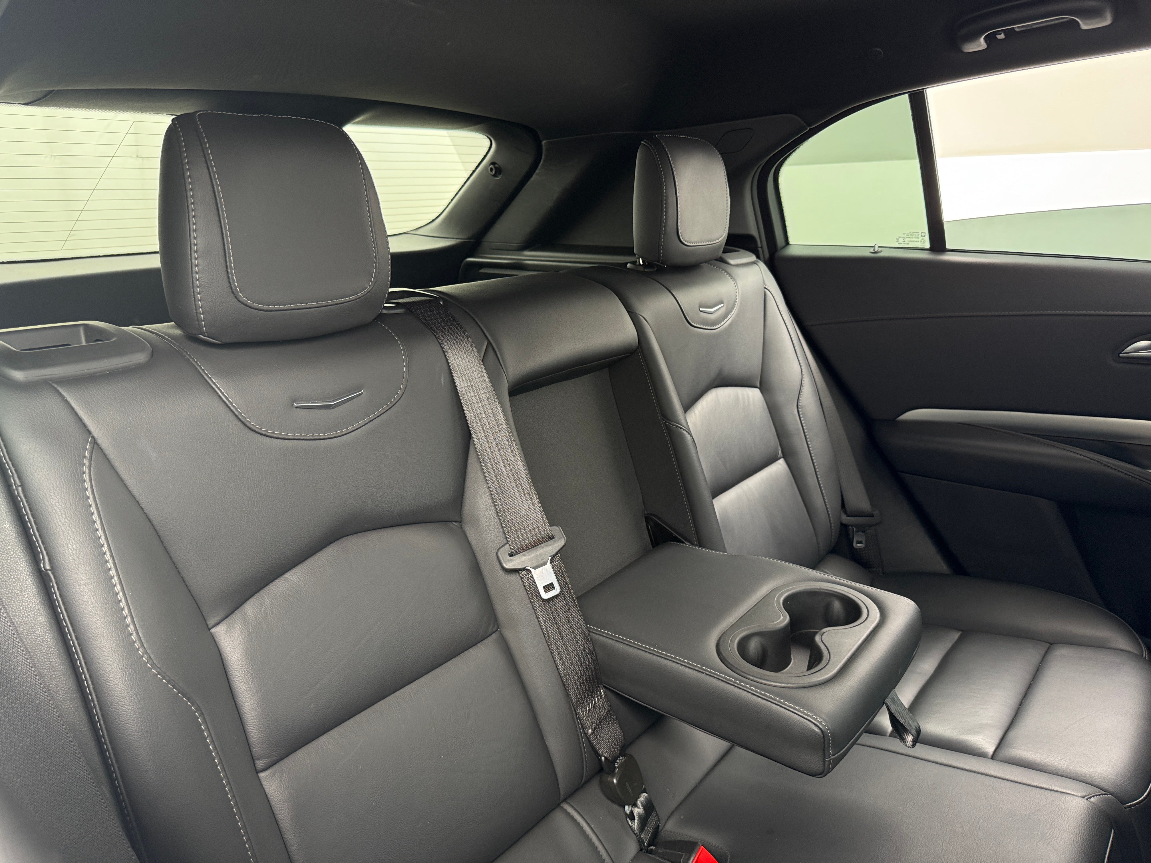 2023 Cadillac XT4 Premium Luxury 5