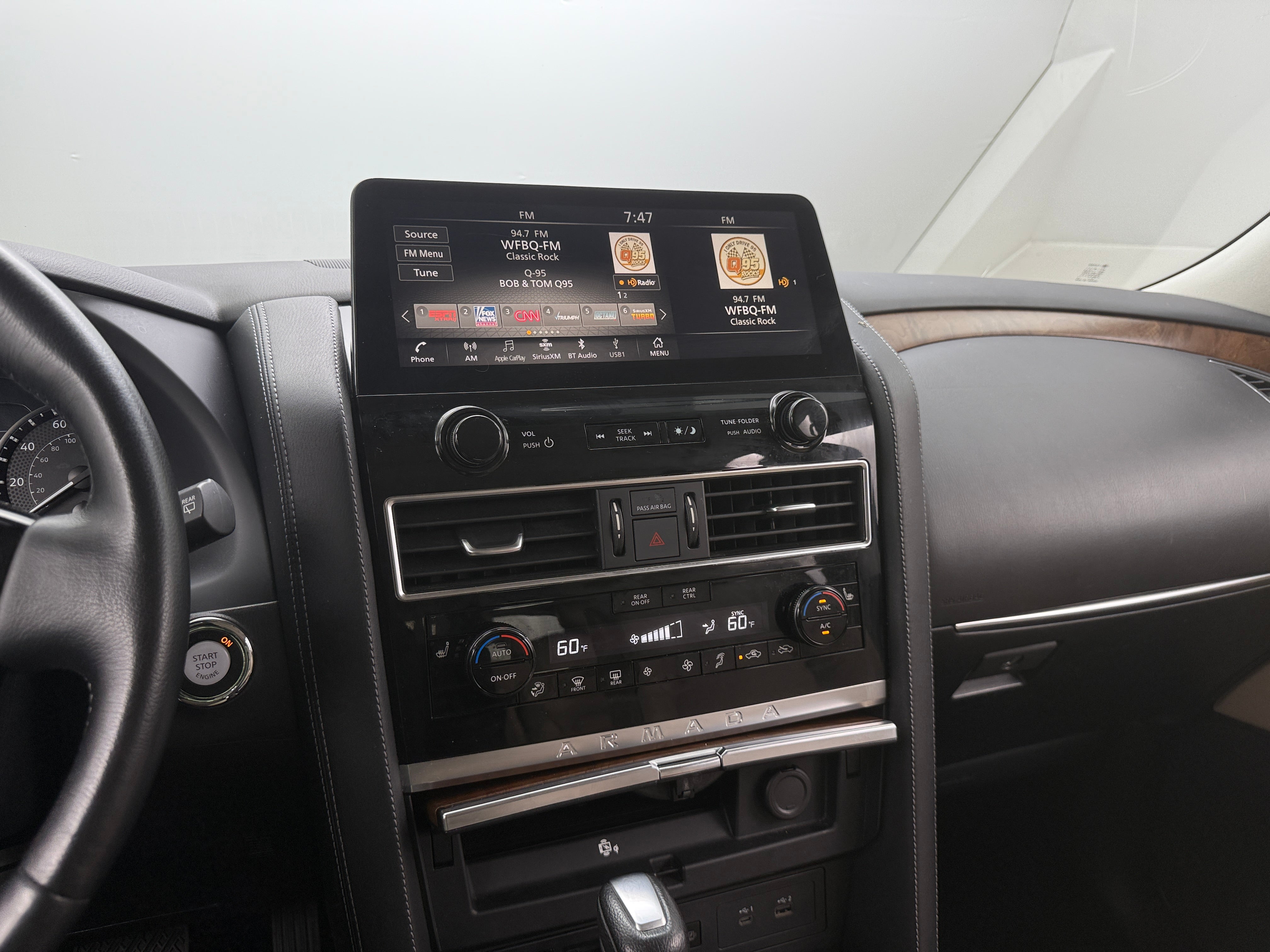 2023 Nissan Armada SL 3