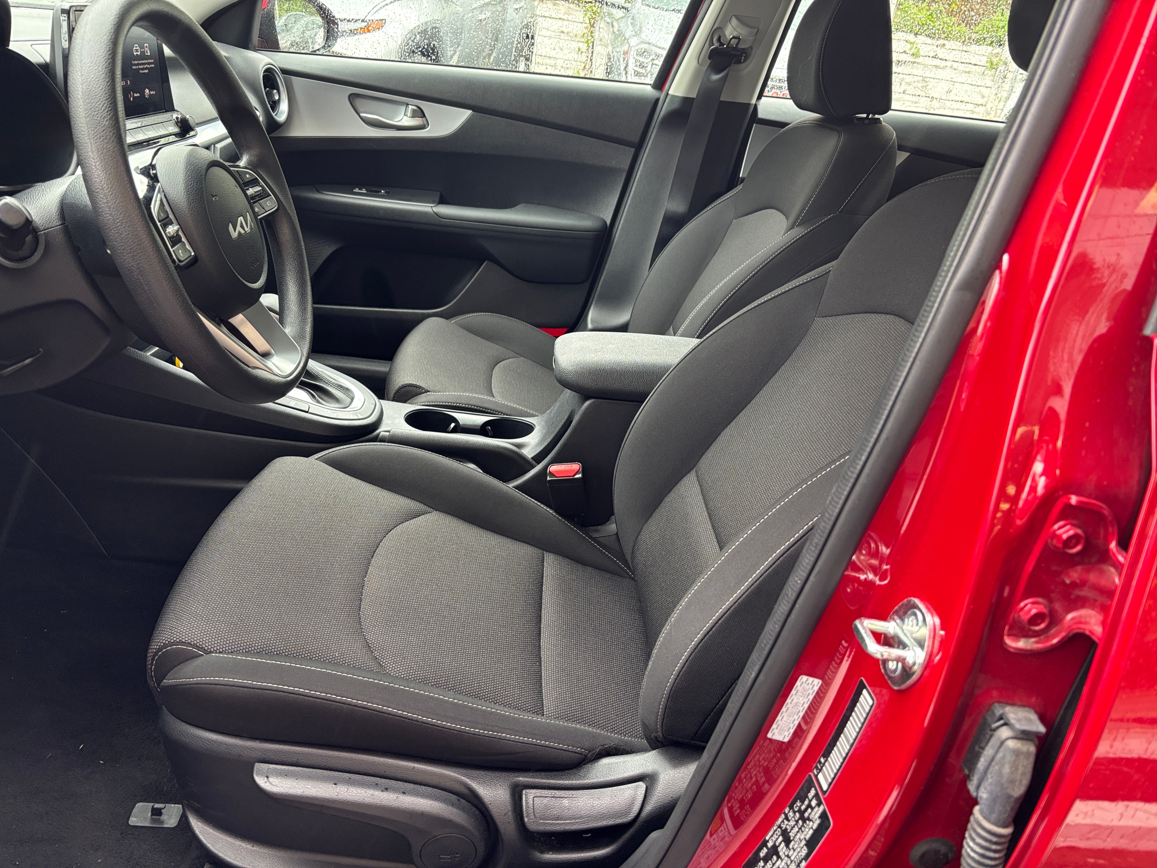2024 Kia Forte LXS 2