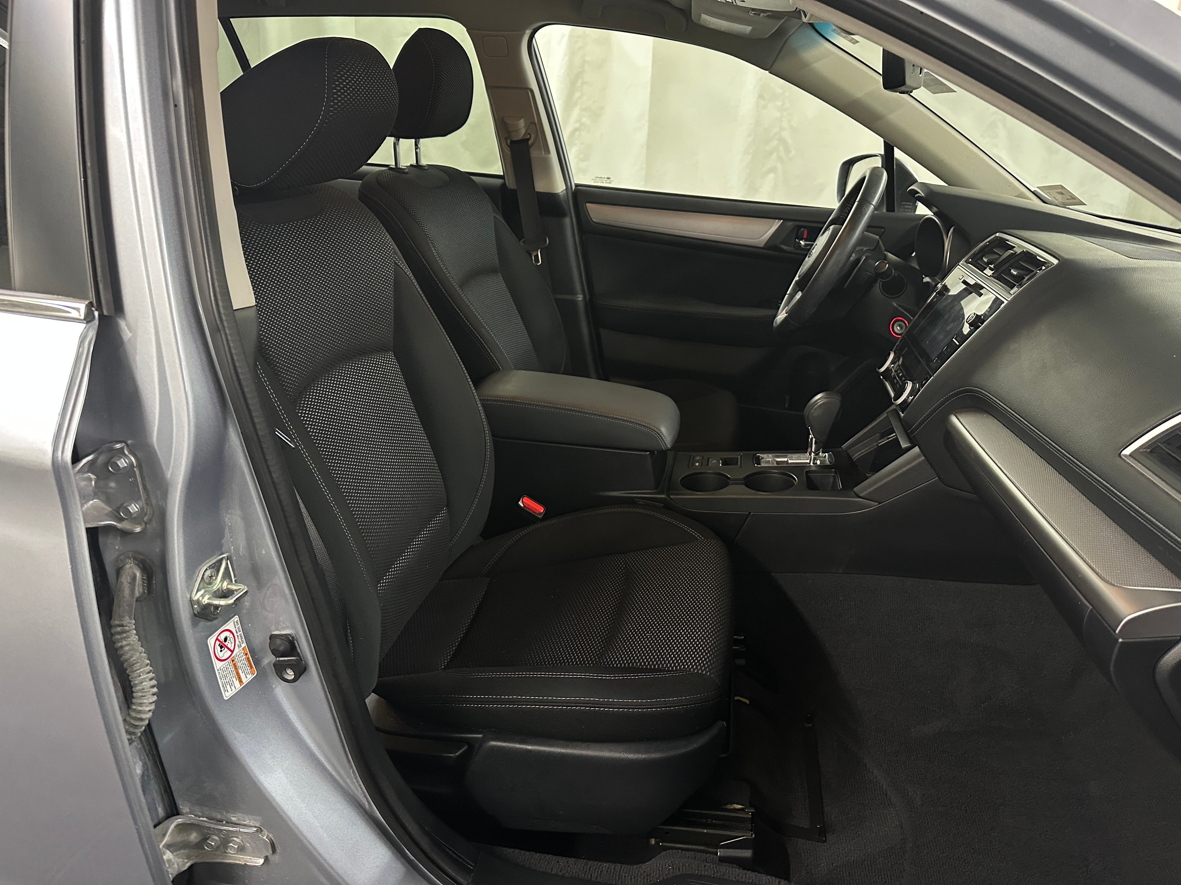 2019 Subaru Outback Premium 2