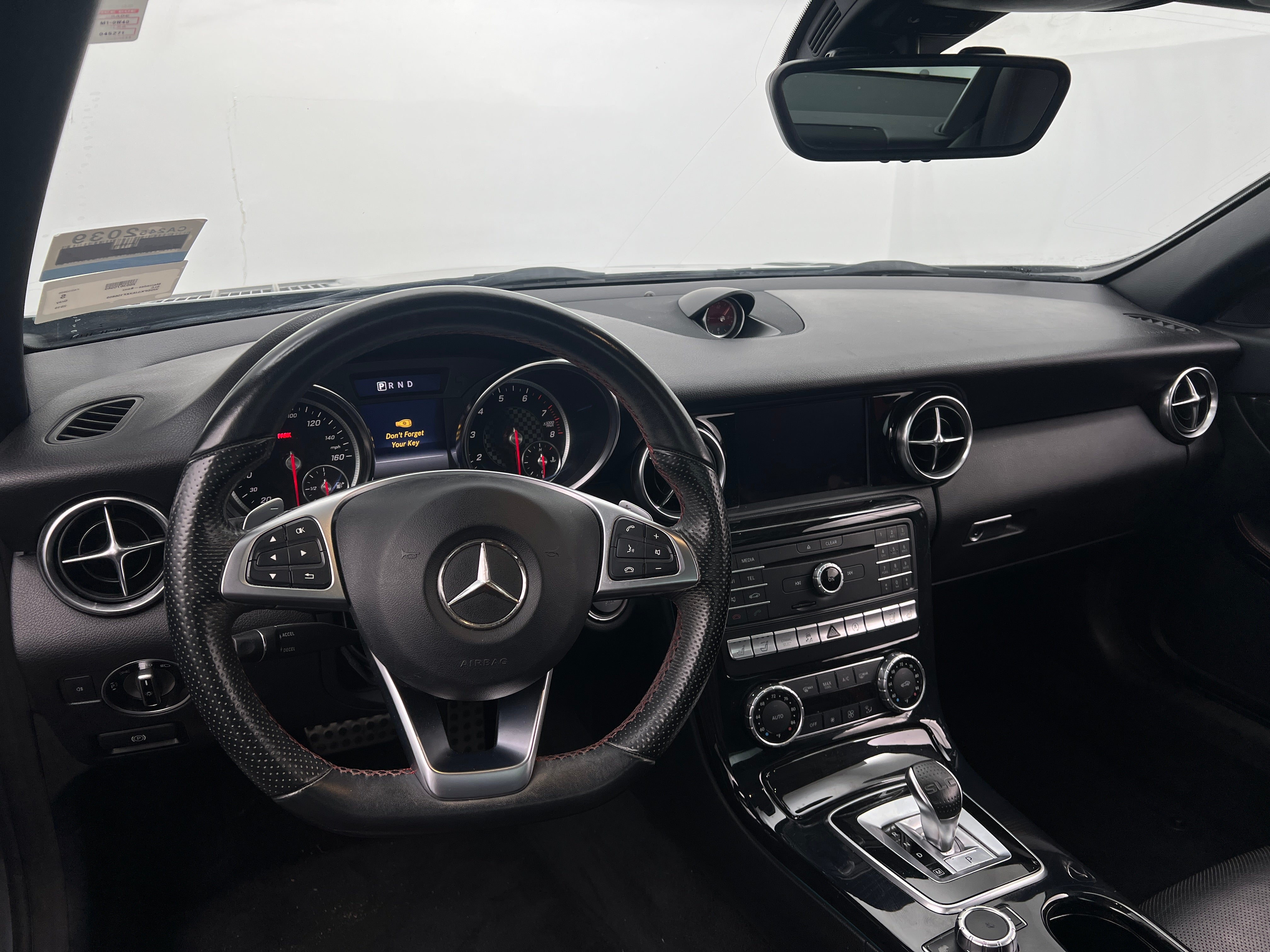 2019 Mercedes-Benz SLC 300 2