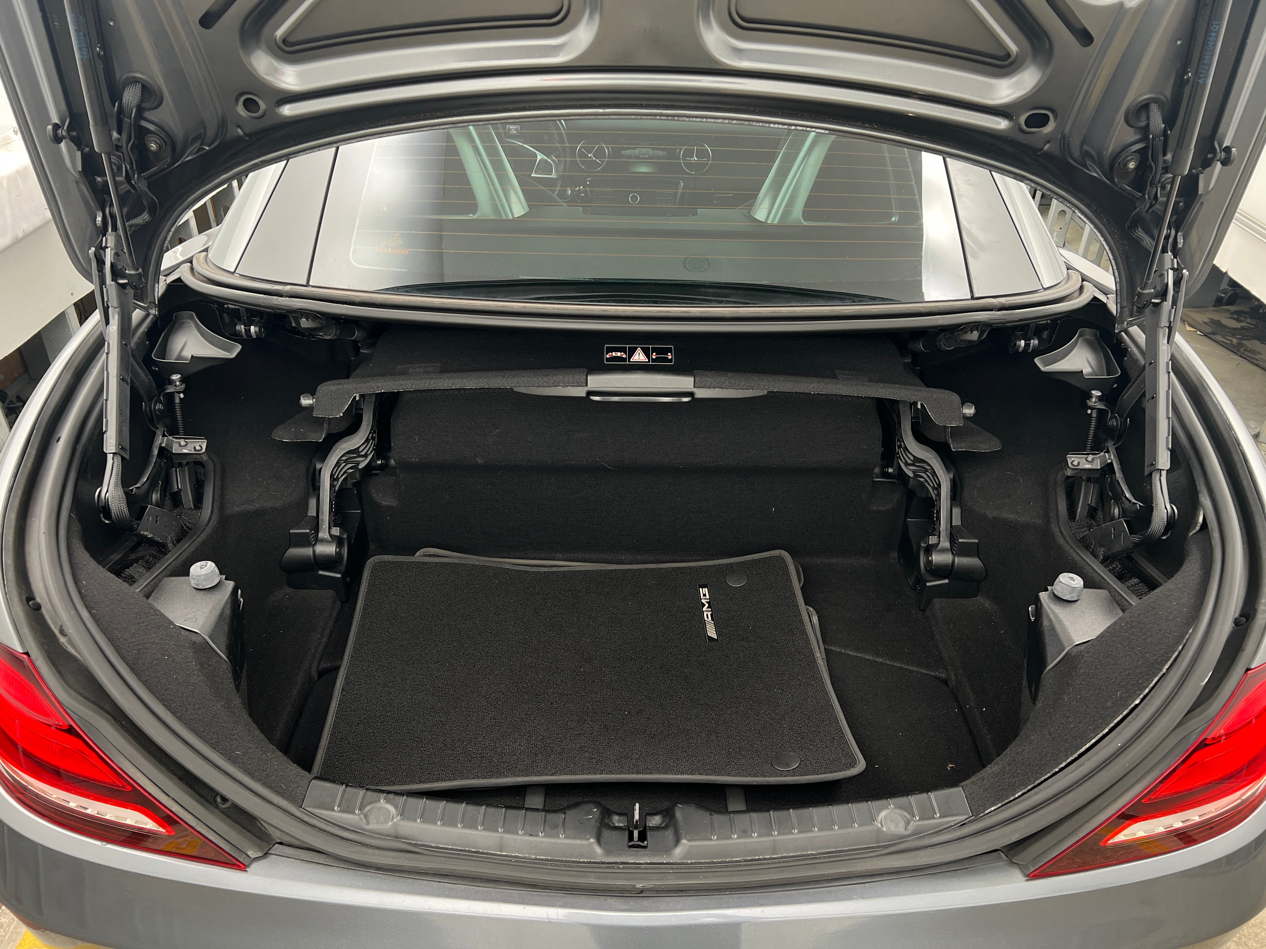 2019 Mercedes-Benz SLC 300 5