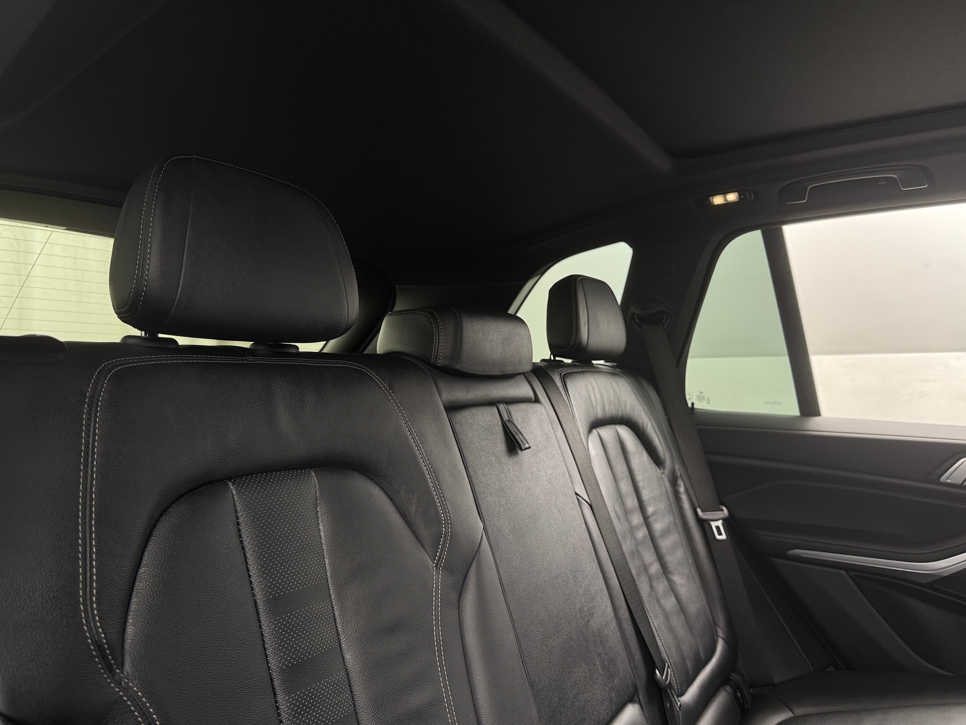 2022 BMW X5 xDrive40i 5