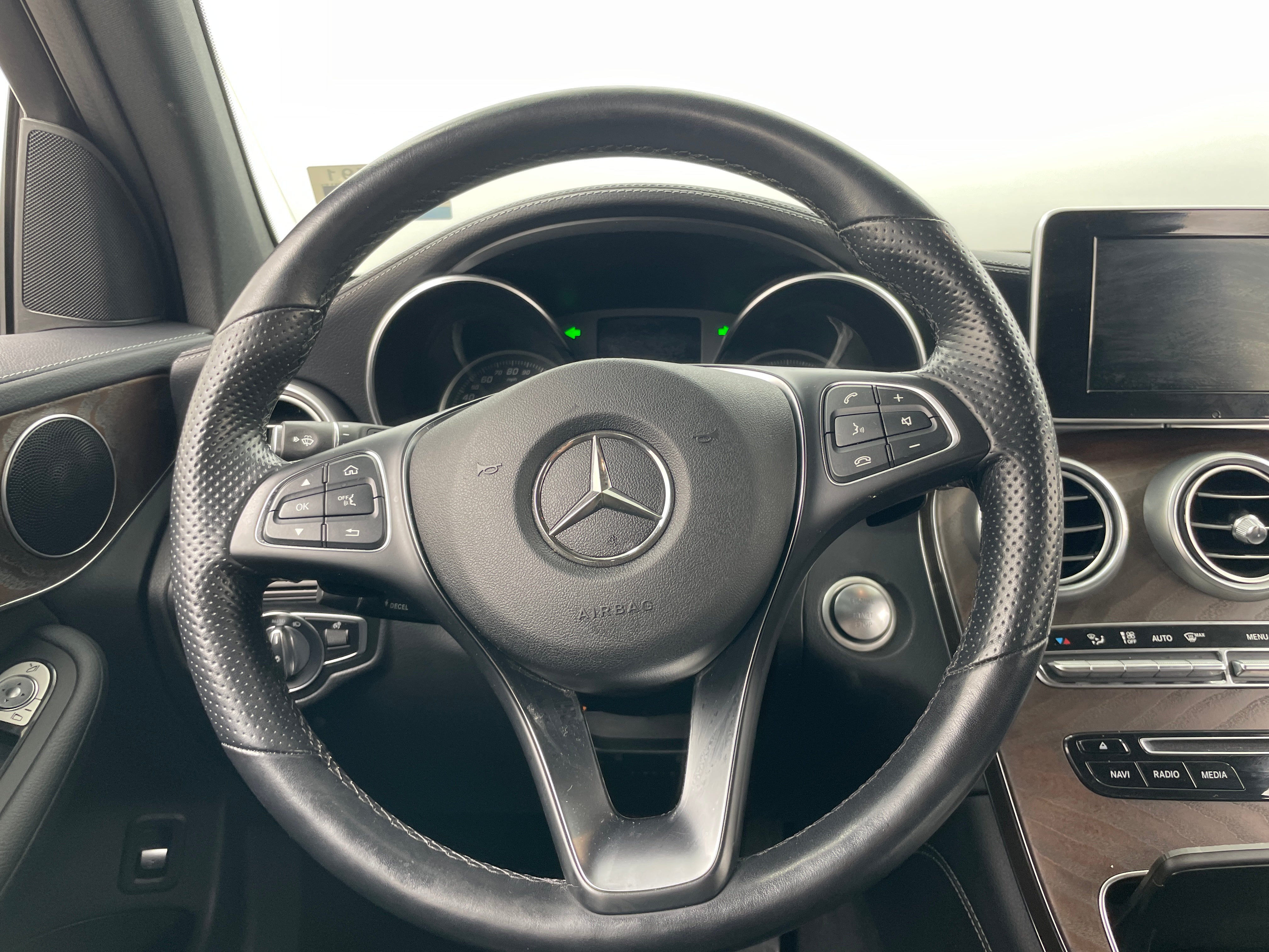 2019 Mercedes-Benz GLC 300 5