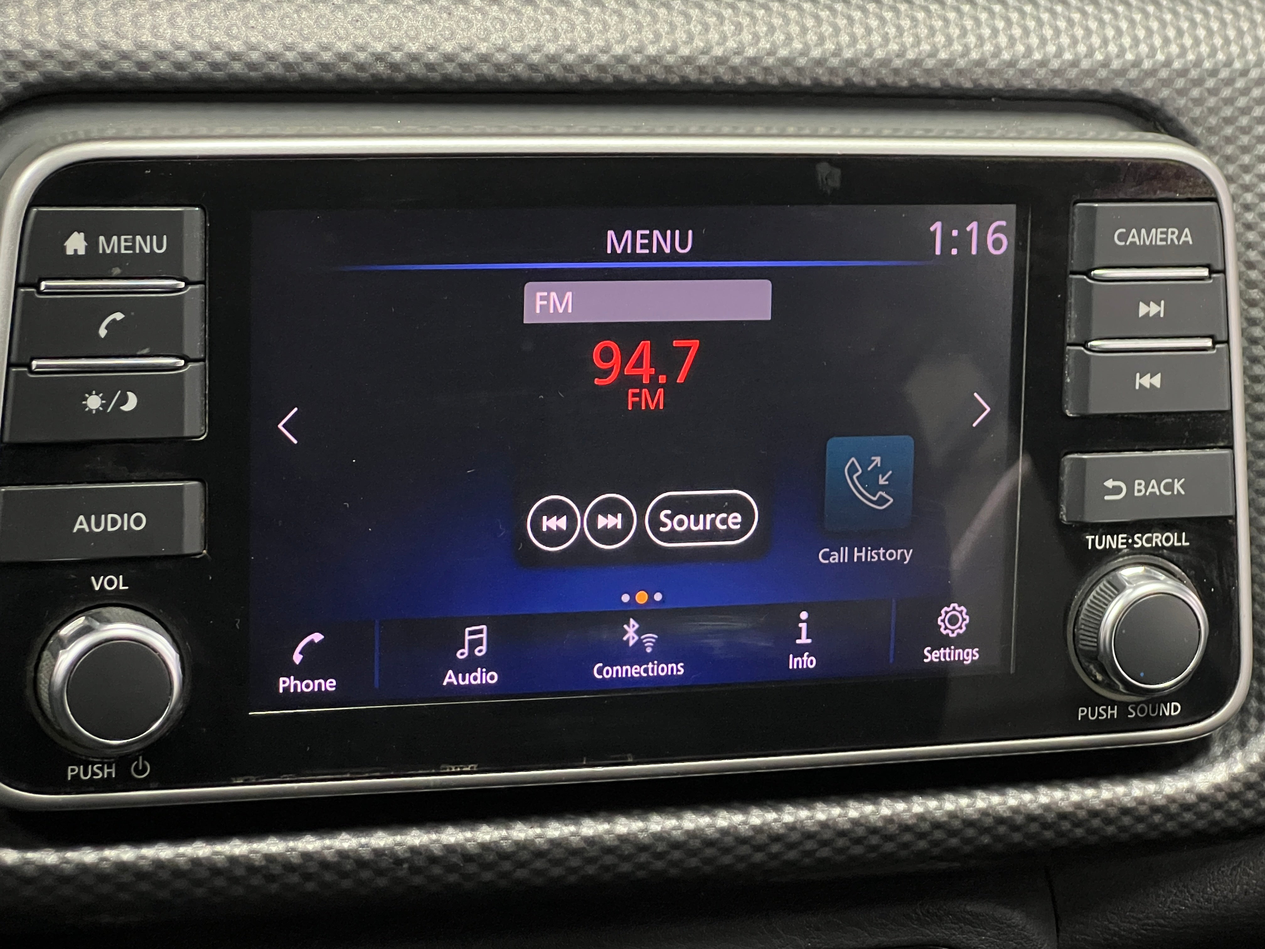 2018 Nissan Kicks SV 4