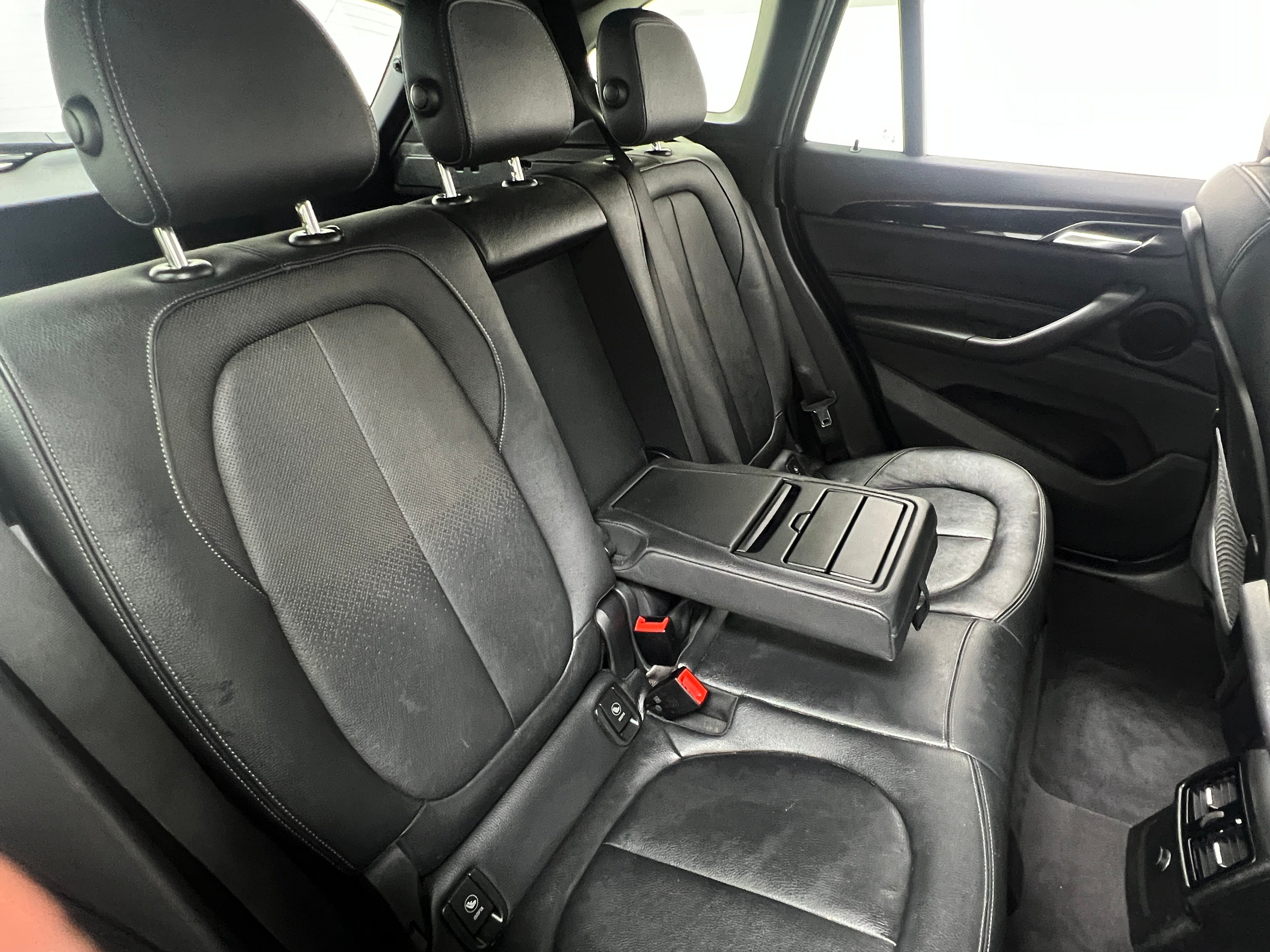 2016 BMW X1 xDrive28i 6