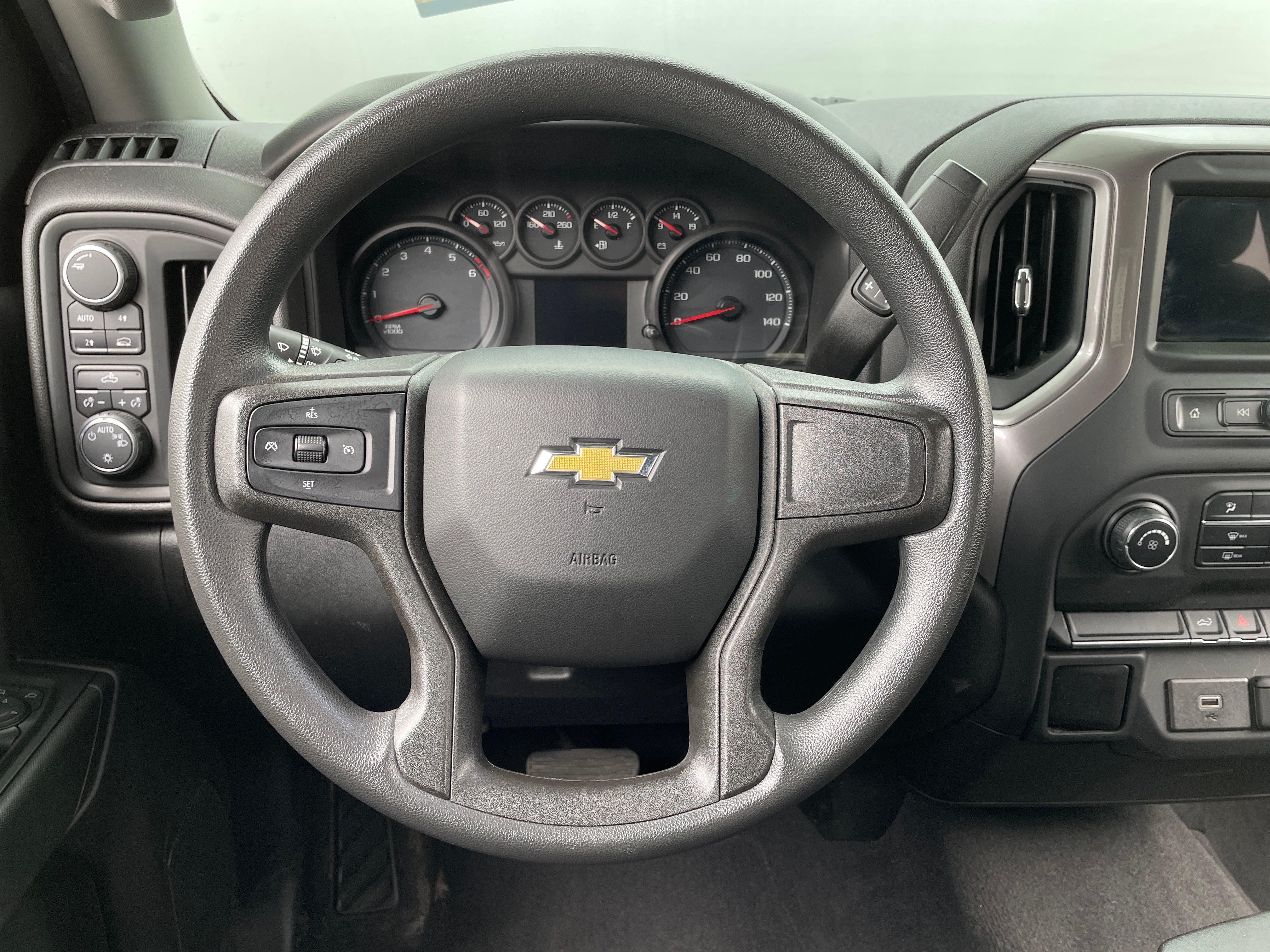 2019 Chevrolet Silverado 1500 Custom 5
