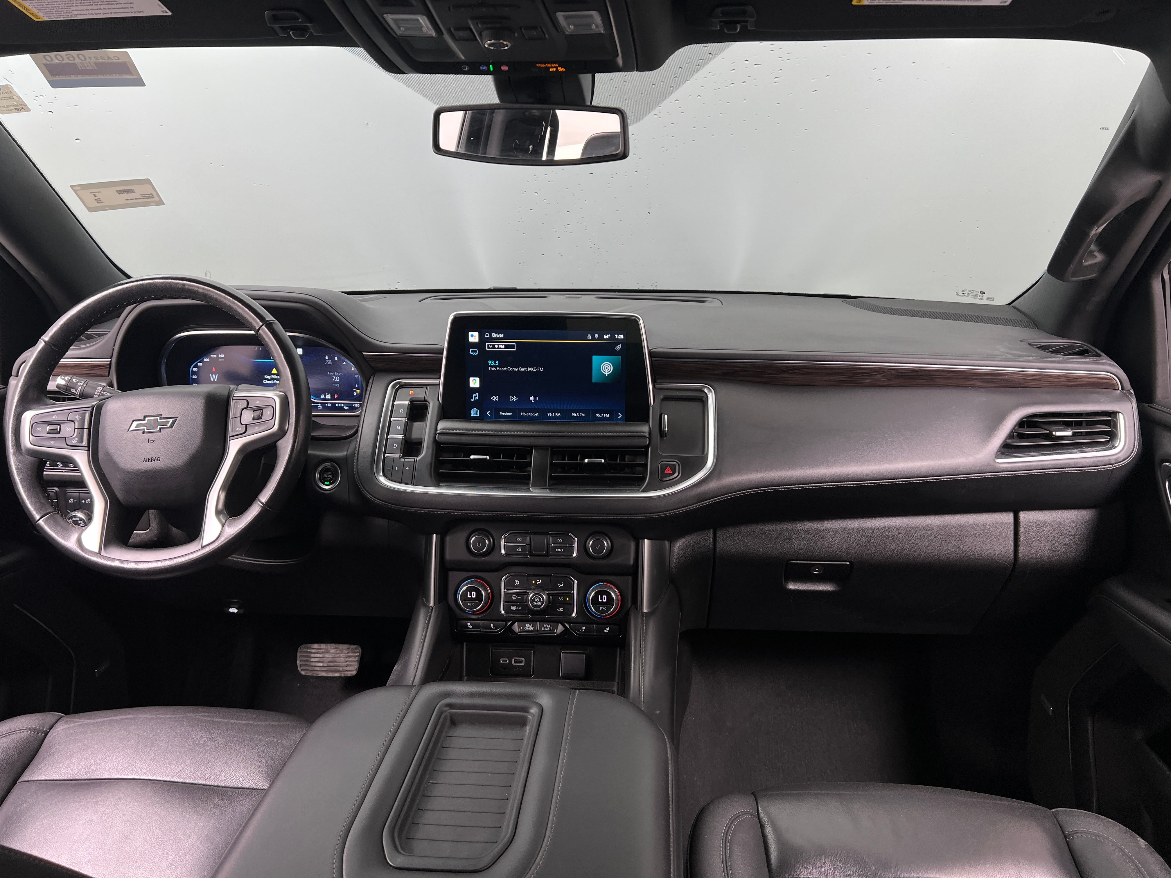 2022 Chevrolet Suburban Z71 2