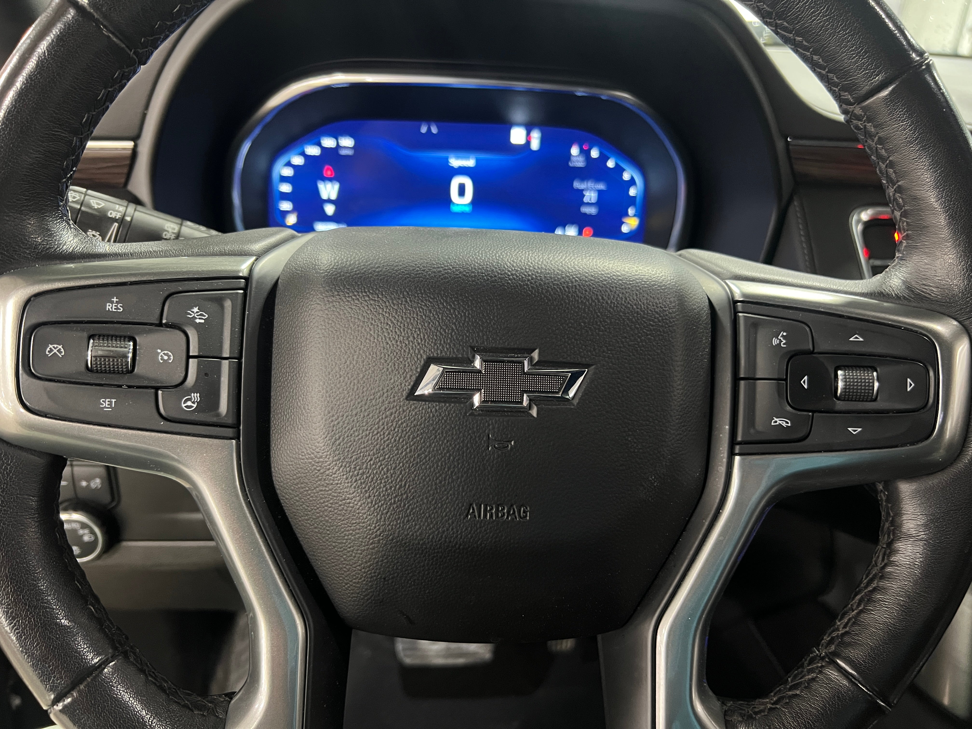 2022 Chevrolet Suburban Z71 4