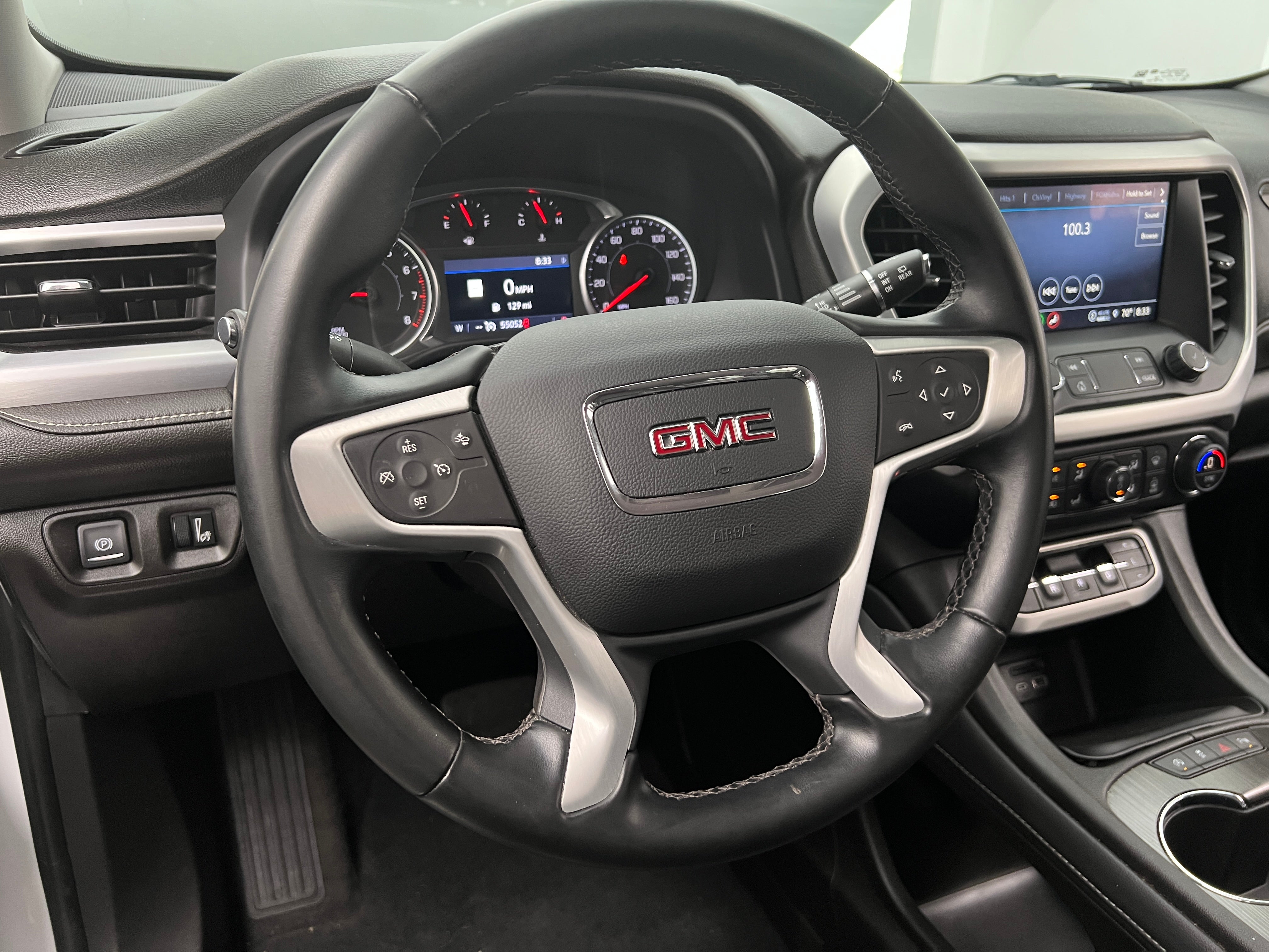 2023 GMC Acadia SLT 4