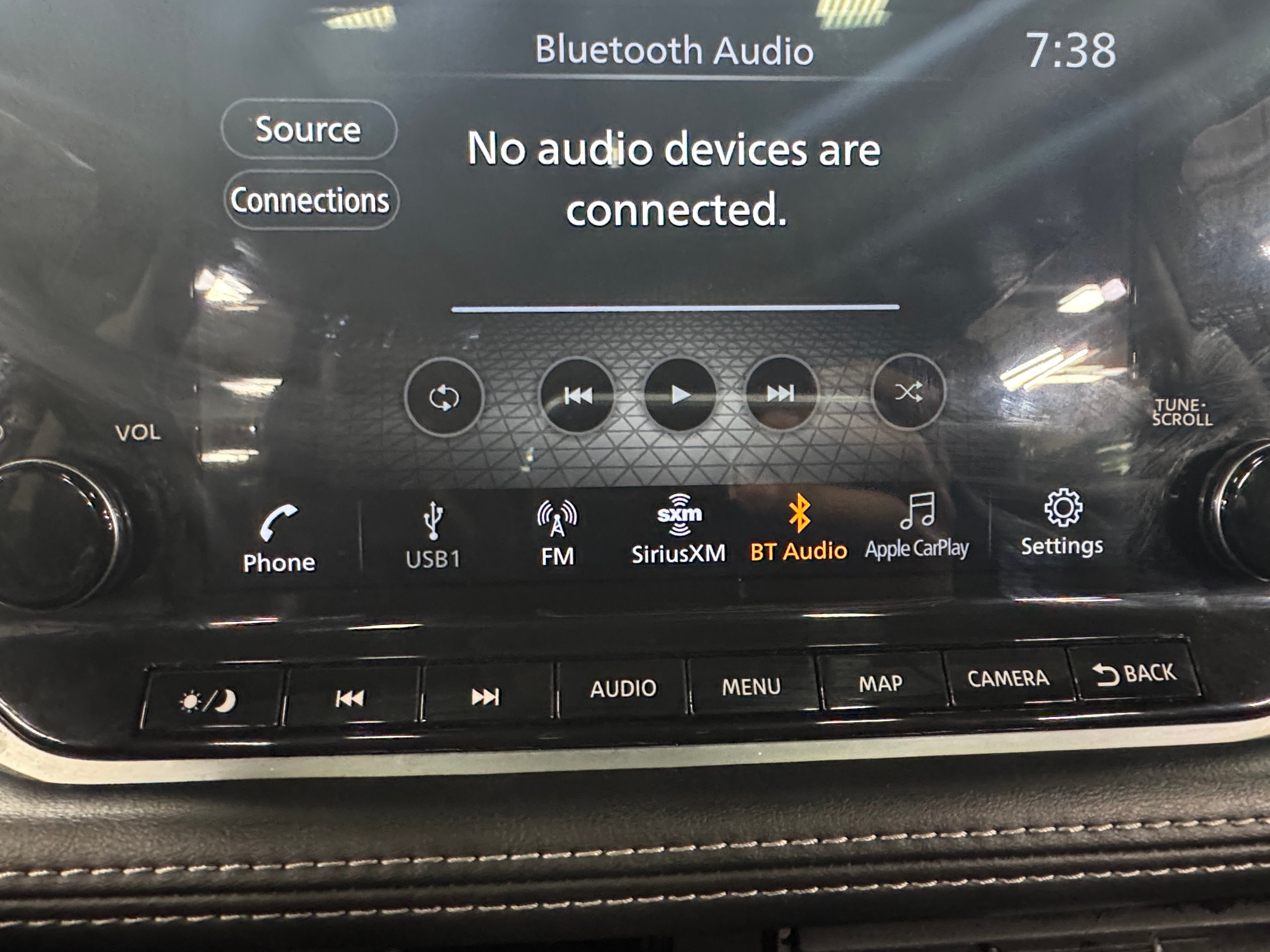2023 Nissan Rogue SL 3