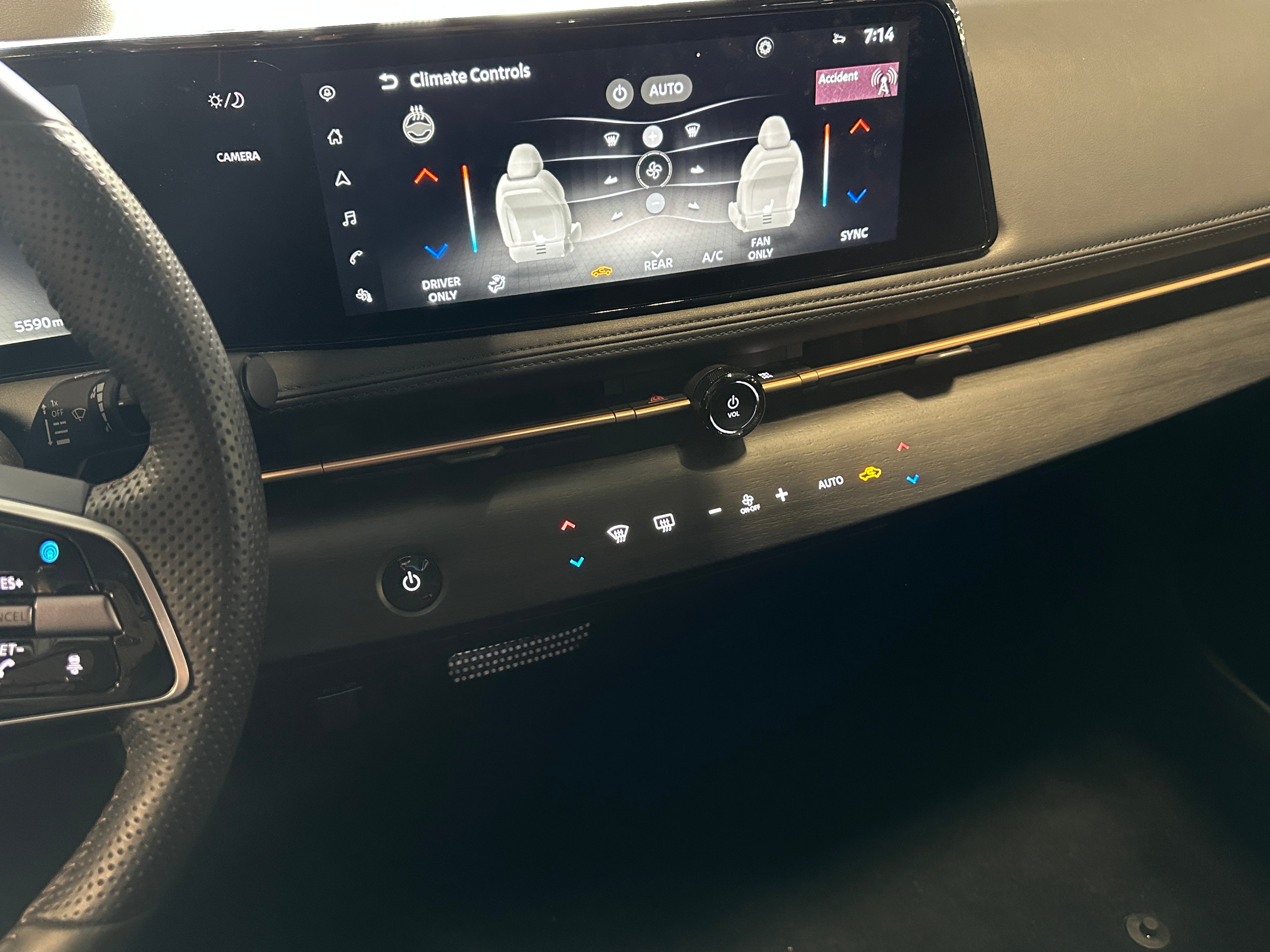 2024 Nissan Ariya Engage 3