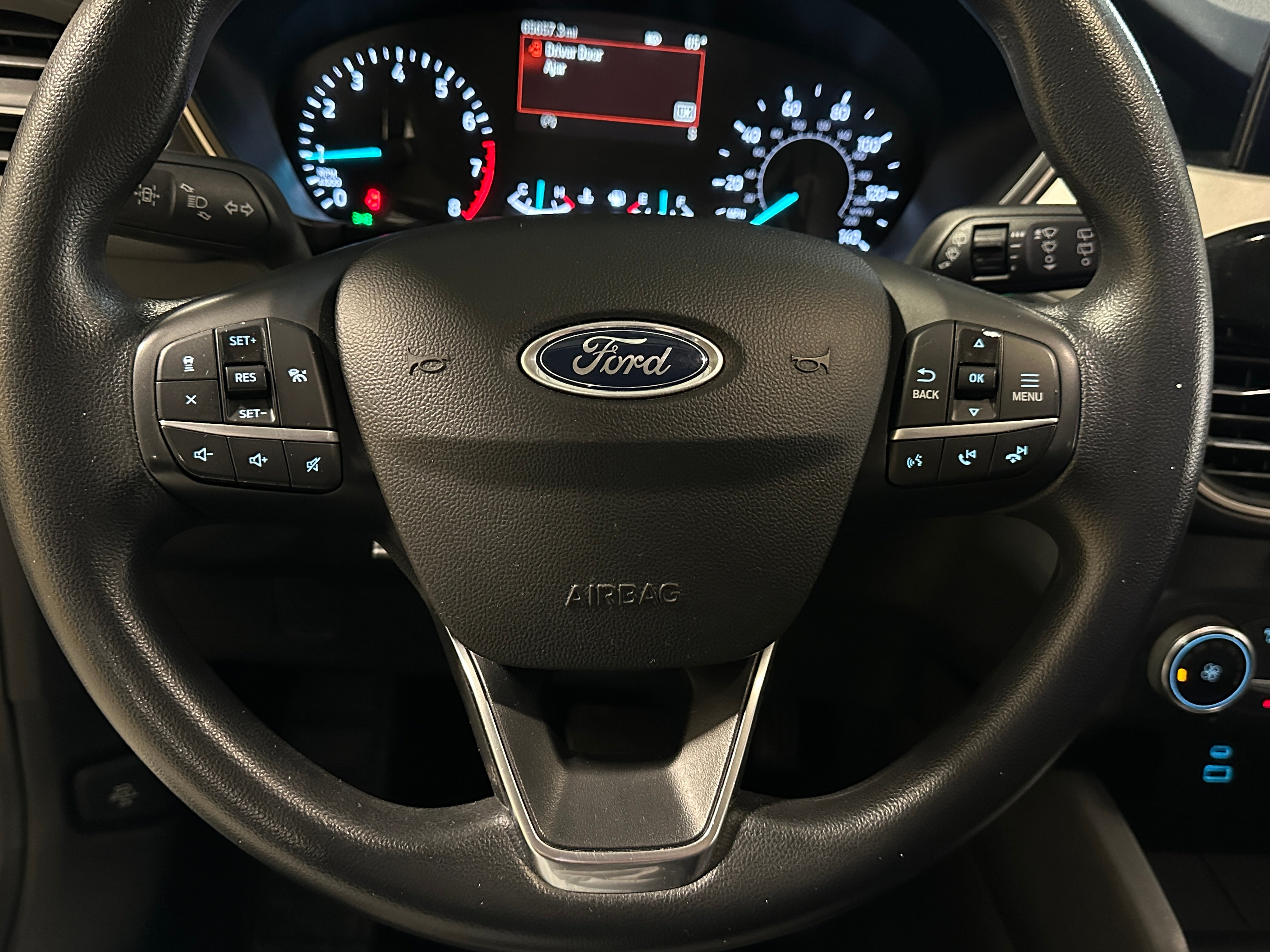 2020 Ford Escape SE 5